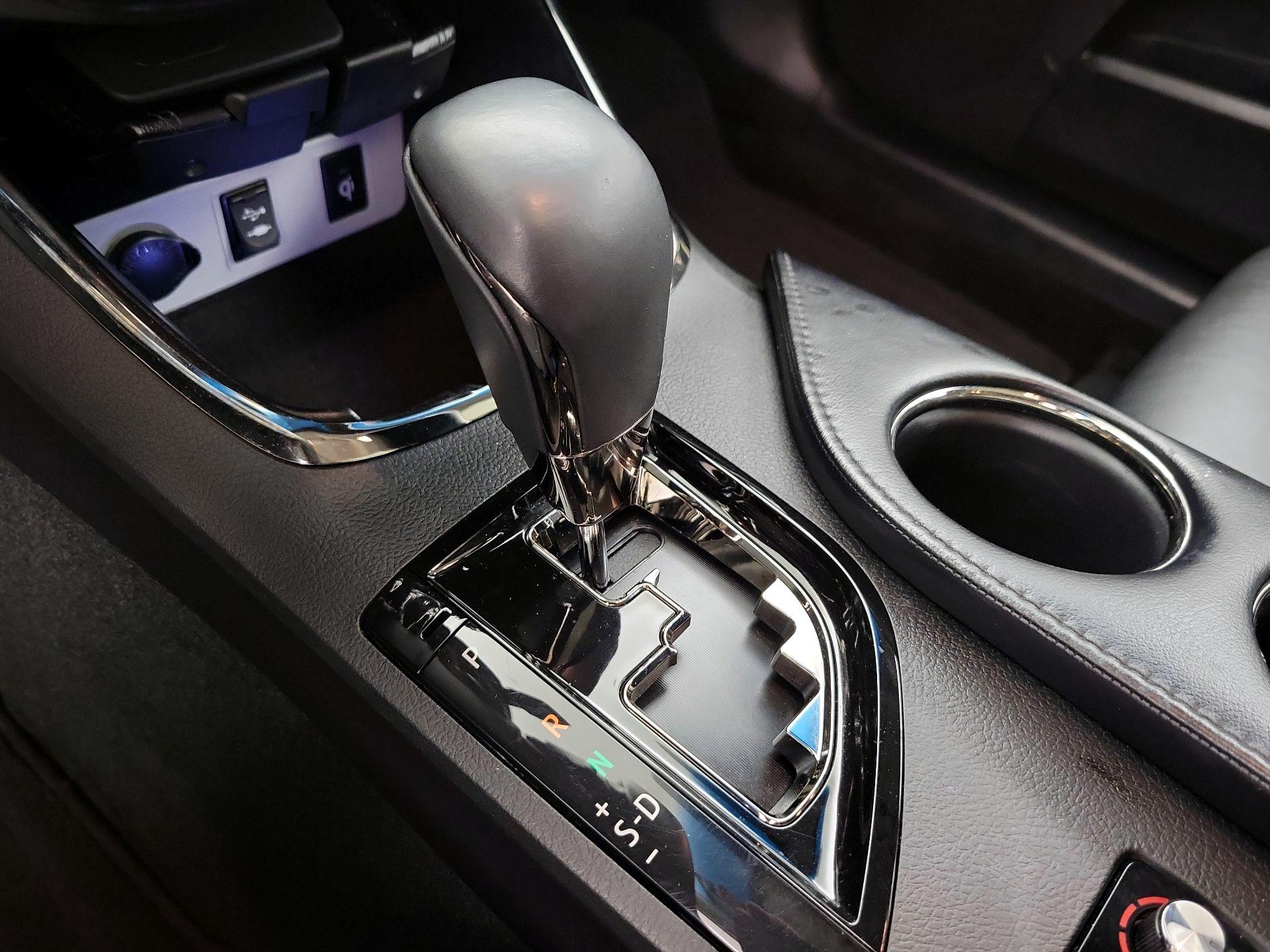 Thumbnail: 2016 Toyota Avalon - 17