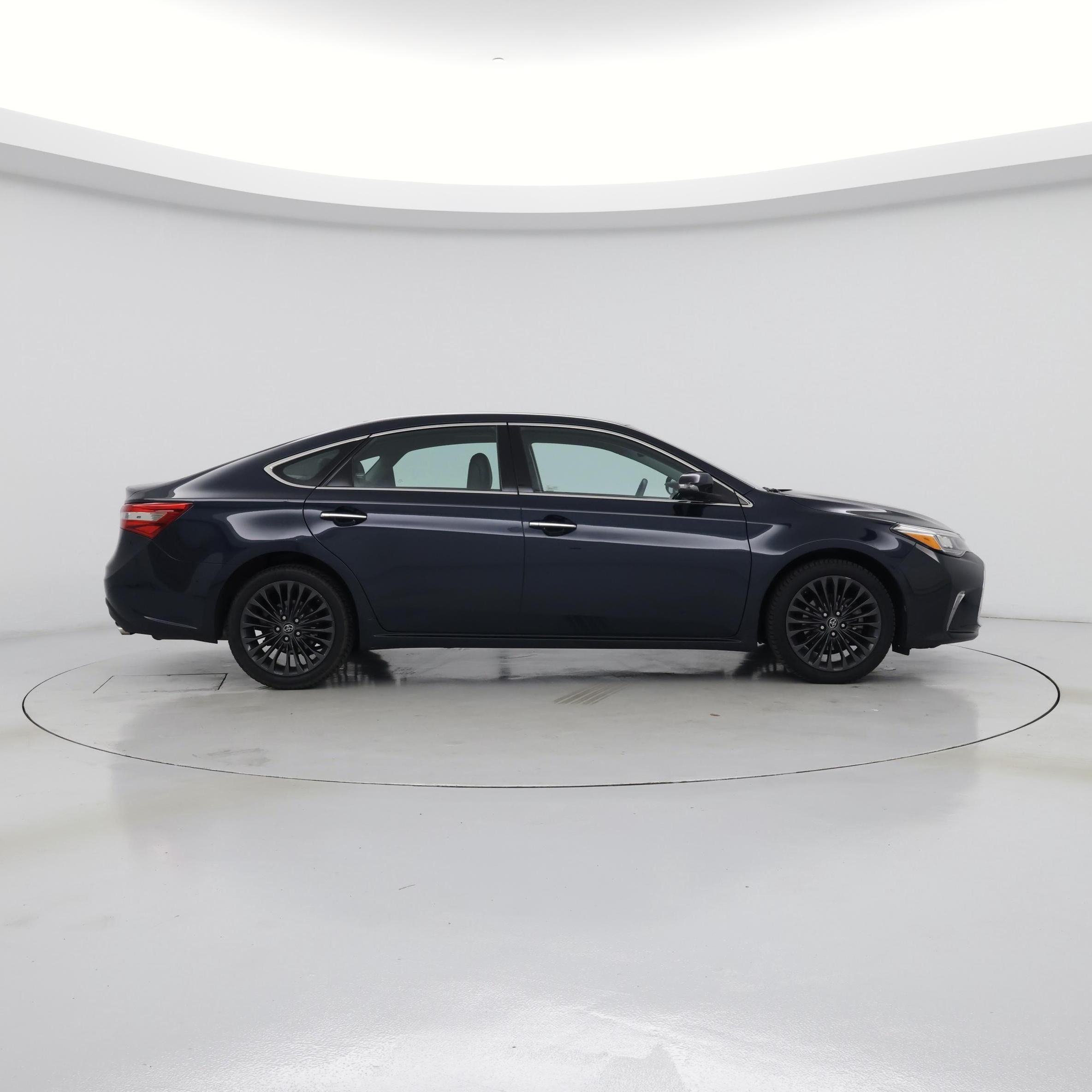 Thumbnail: 2016 Toyota Avalon - 7
