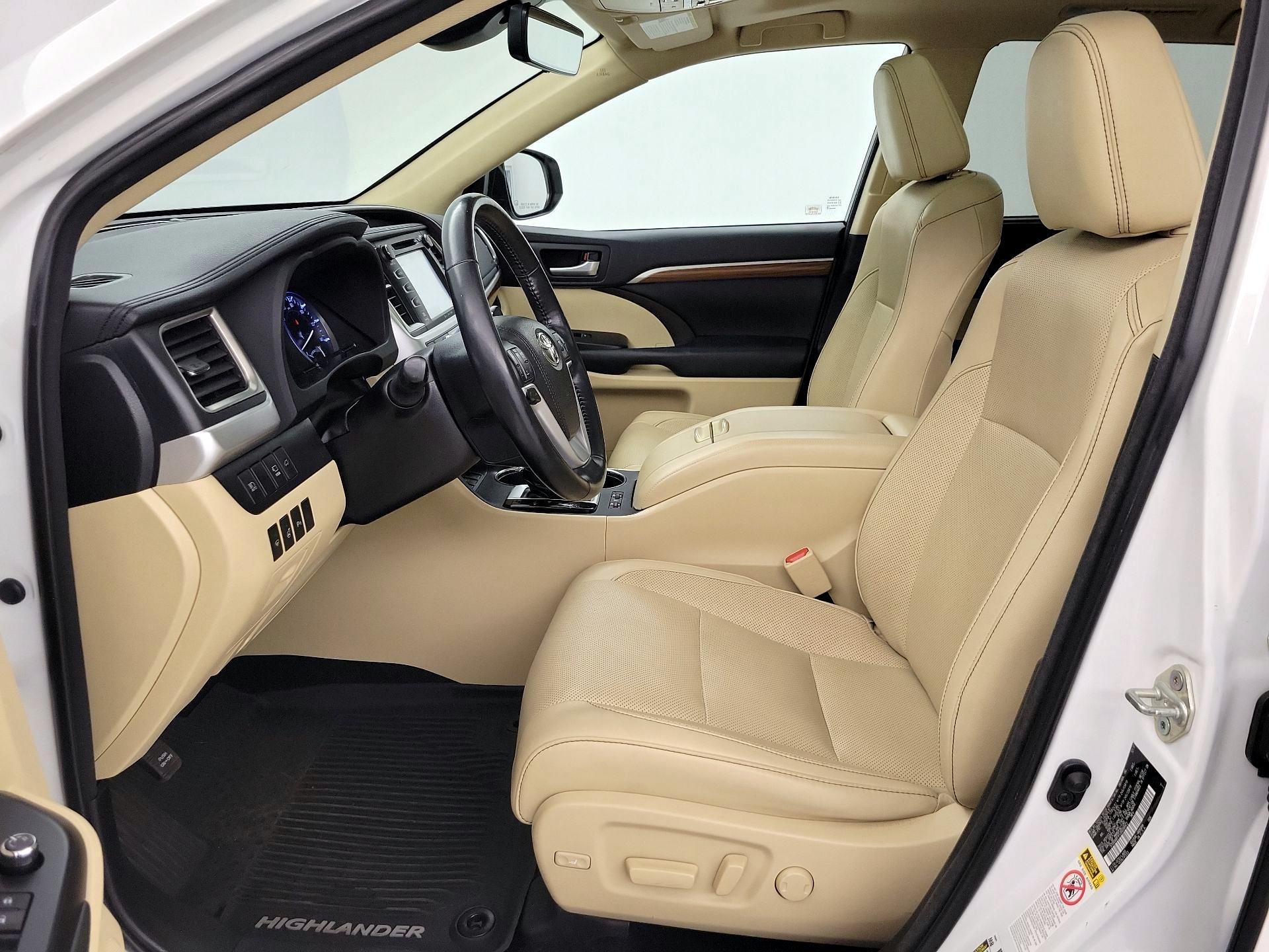 Thumbnail: 2018 Toyota Highlander - 11