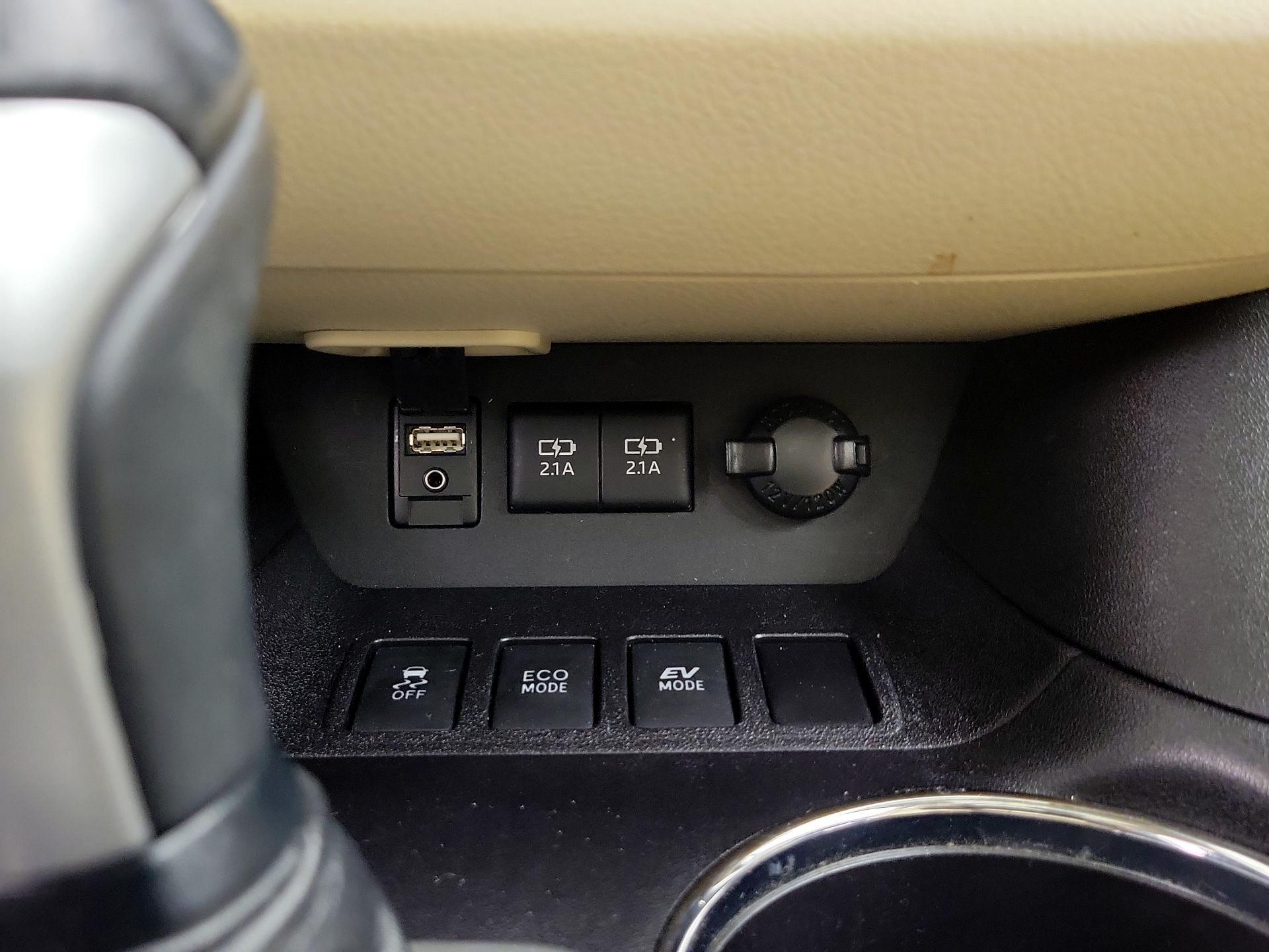 Thumbnail: 2018 Toyota Highlander - 19