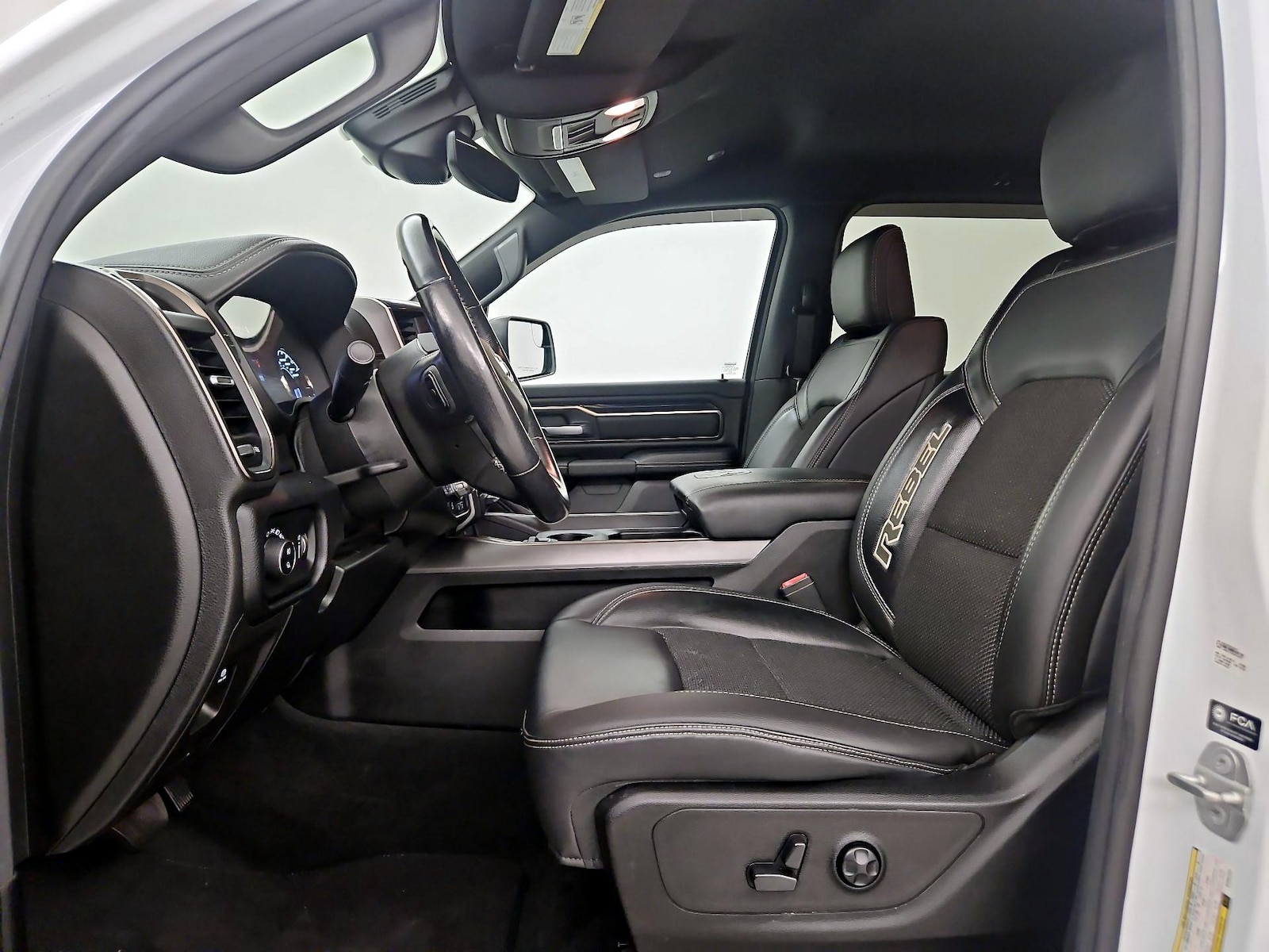 Power Seat(s) & Side Airbags