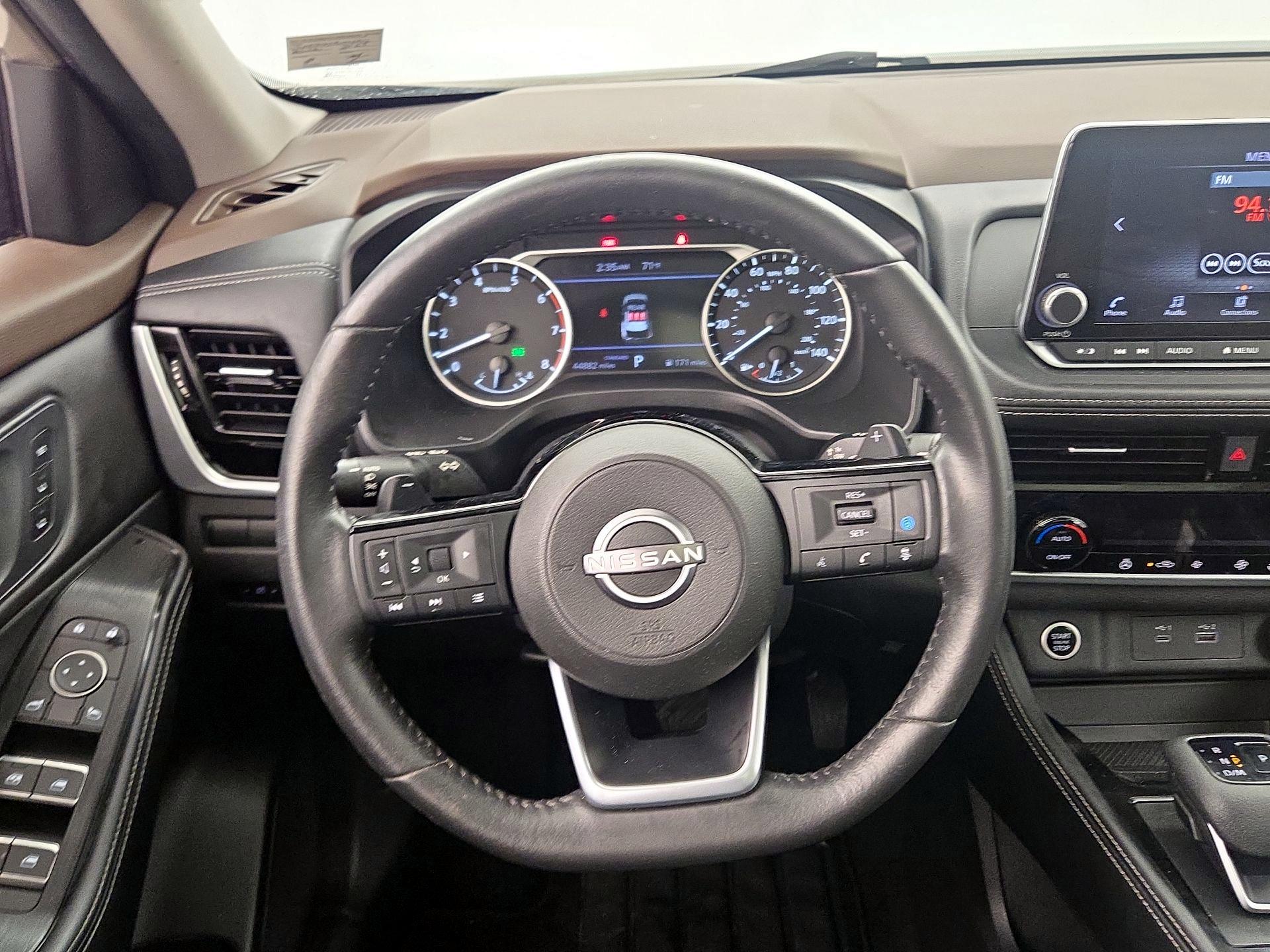 Thumbnail: 2023 Nissan Rogue - 10