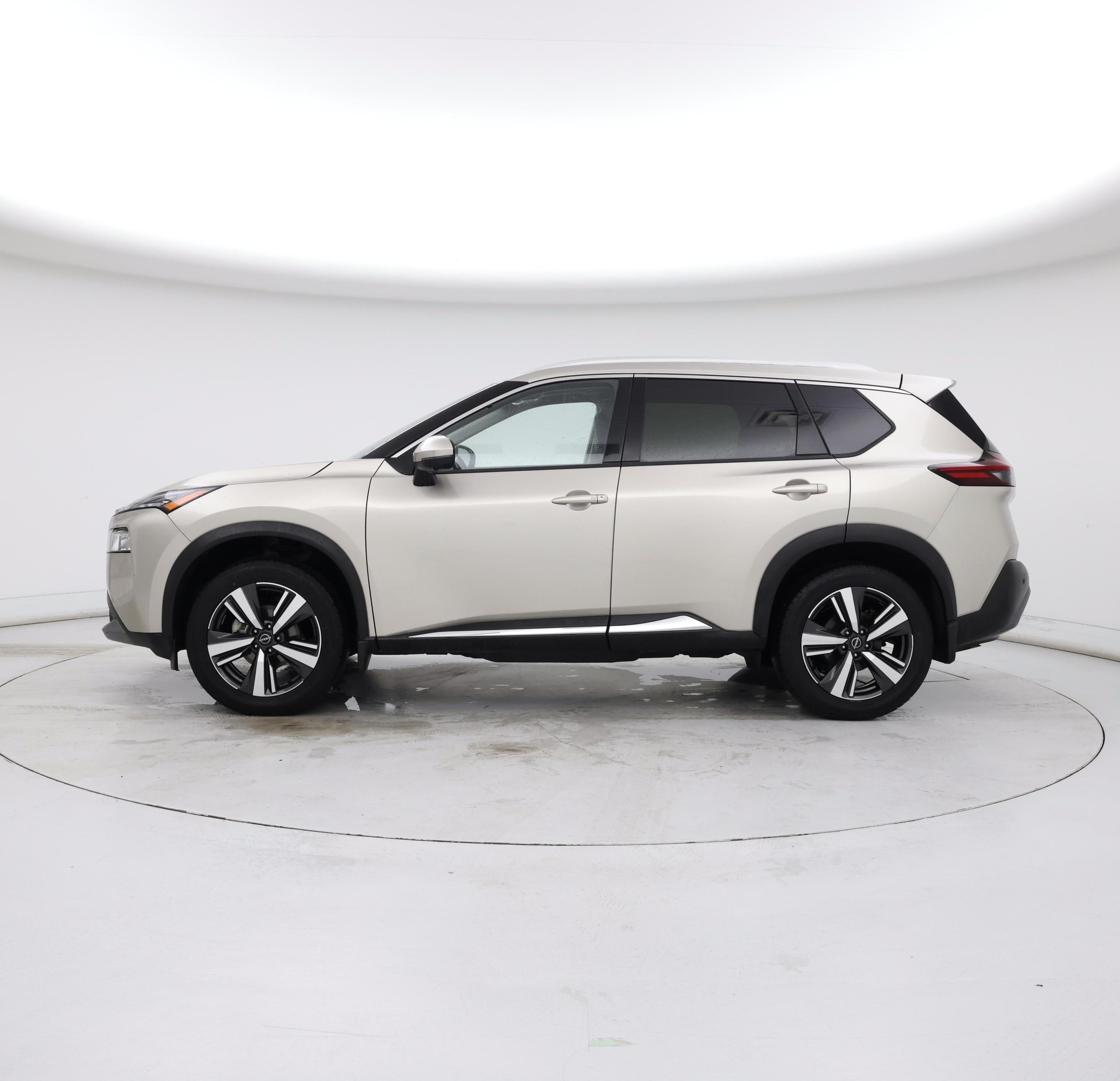 Thumbnail: 2023 Nissan Rogue - 3