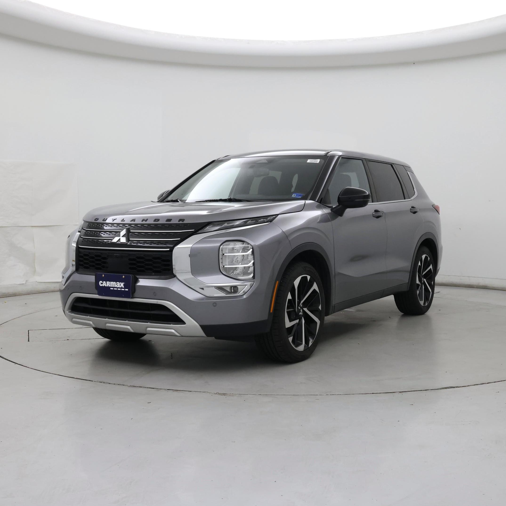 Thumbnail: 2022 Mitsubishi Outlander - 4