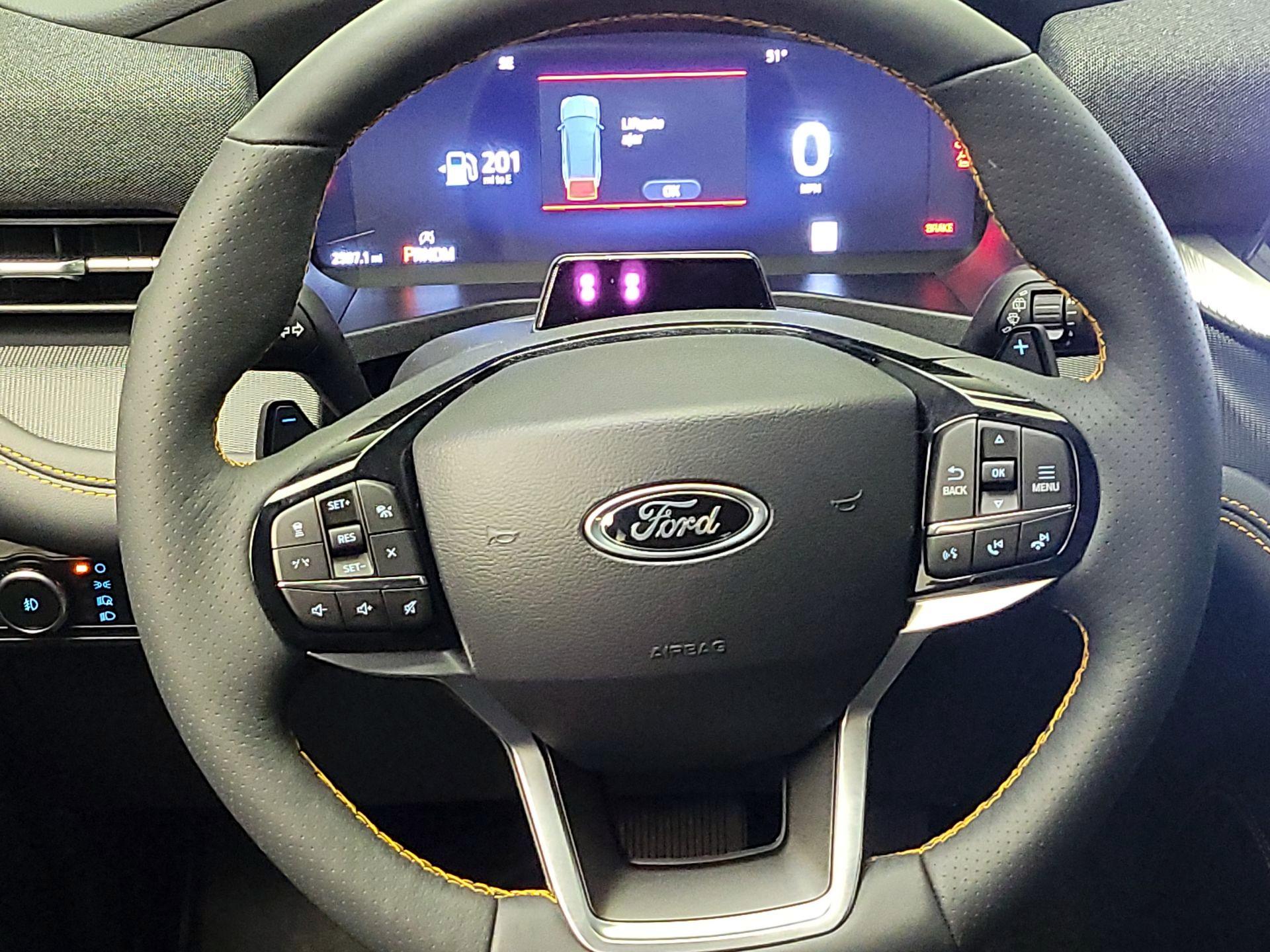 Thumbnail: 2026 Ford Explorer - 10