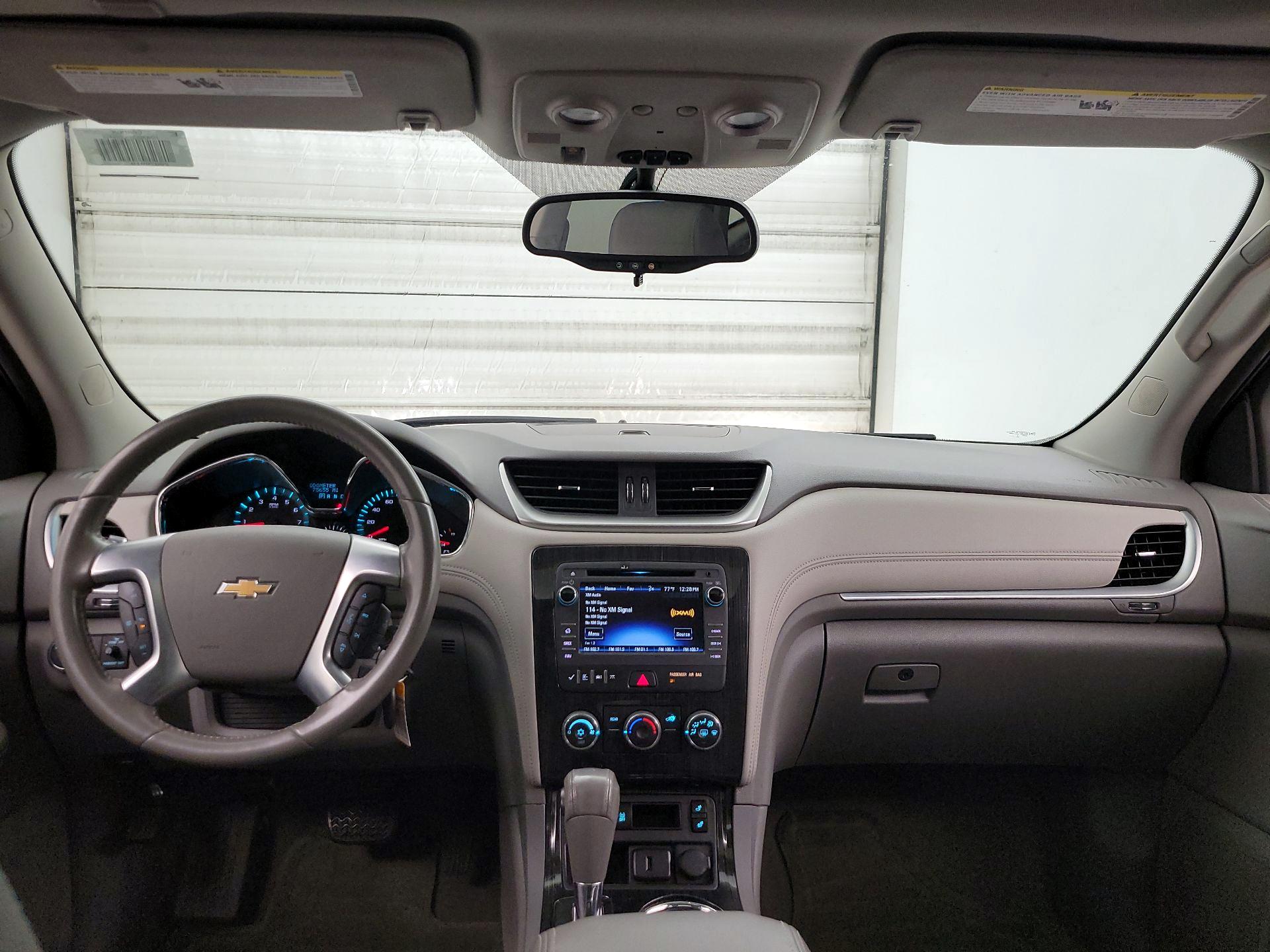 Thumbnail: 2017 Chevrolet Traverse - 9