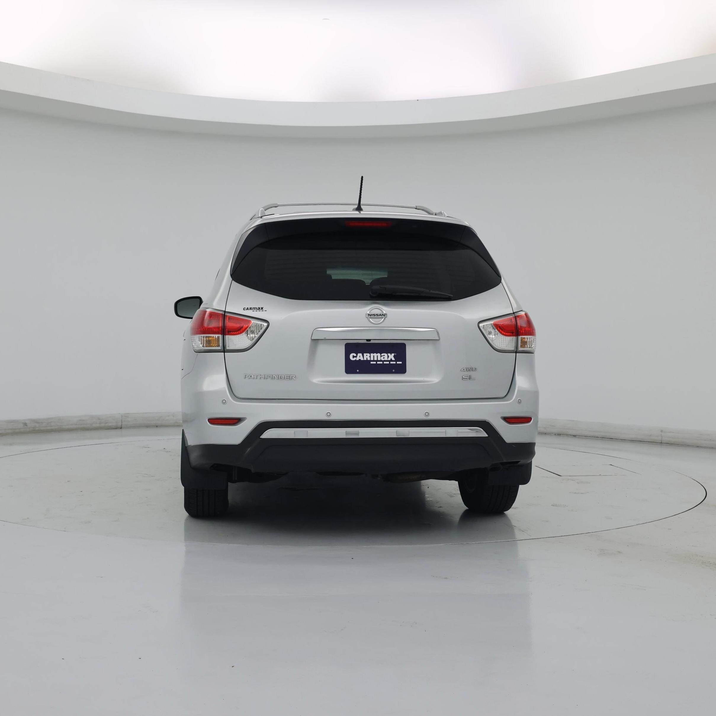Thumbnail: 2016 Nissan Pathfinder - 6