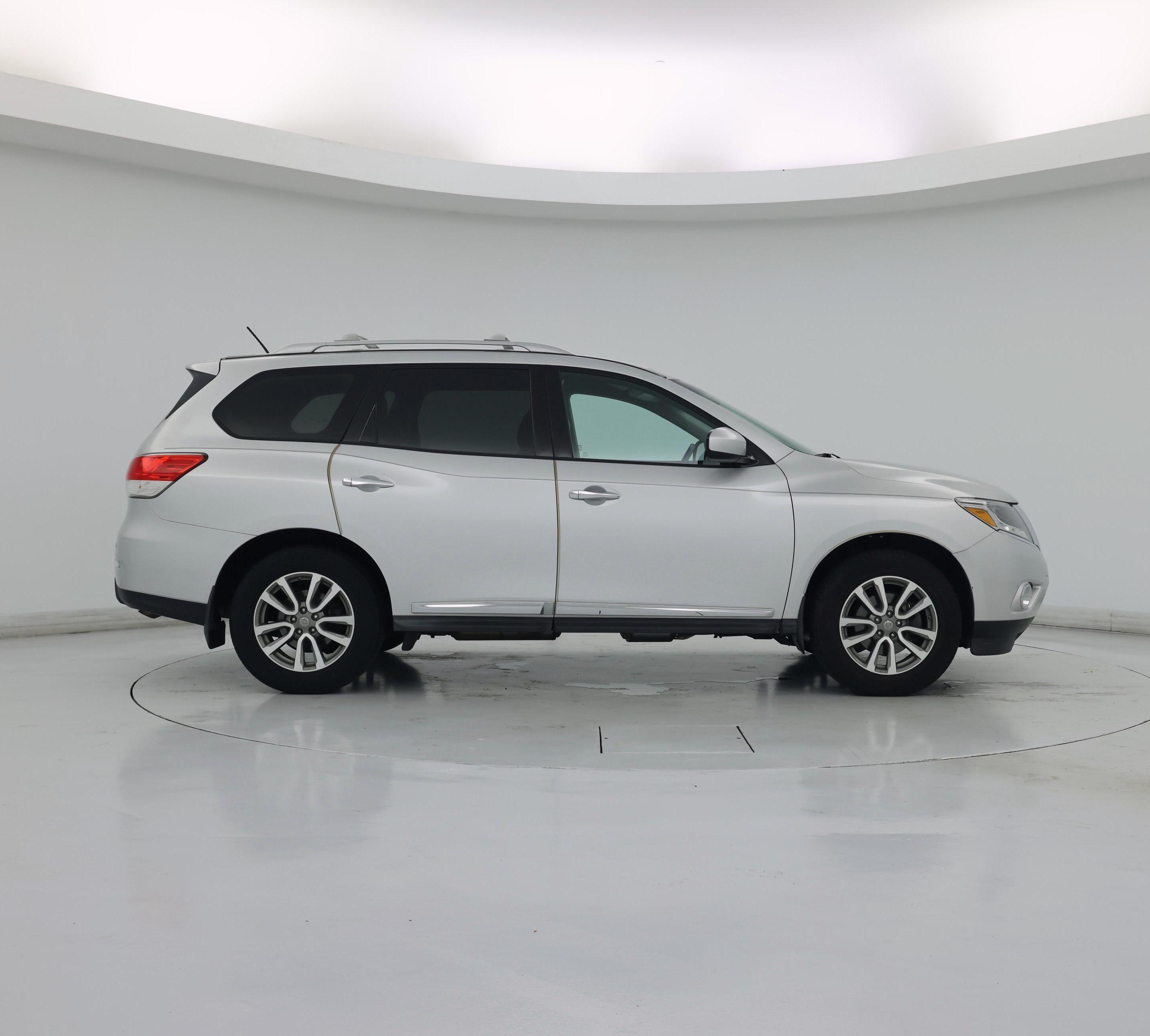 Thumbnail: 2016 Nissan Pathfinder - 7