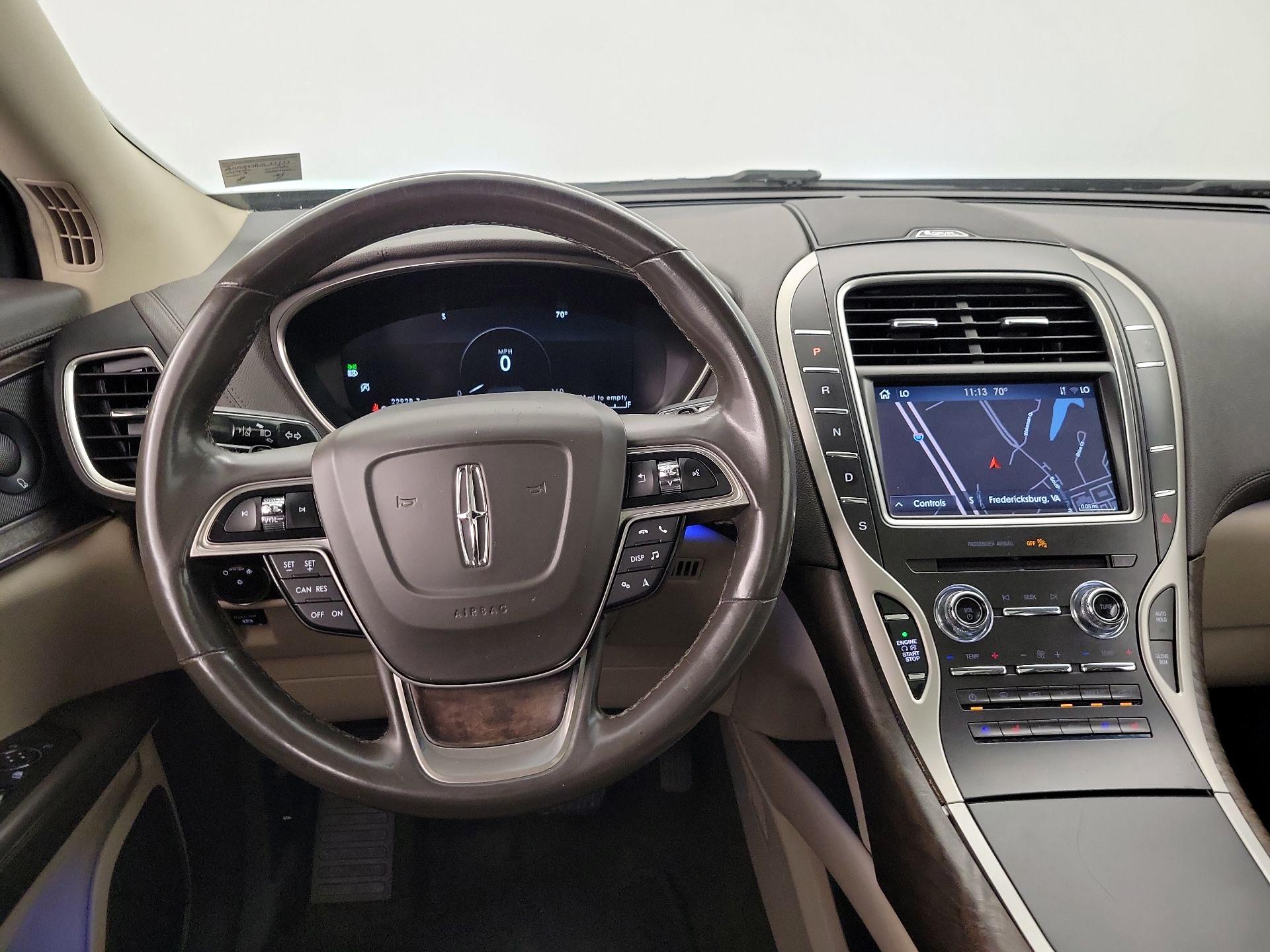 Thumbnail: 2020 Lincoln Nautilus - 10