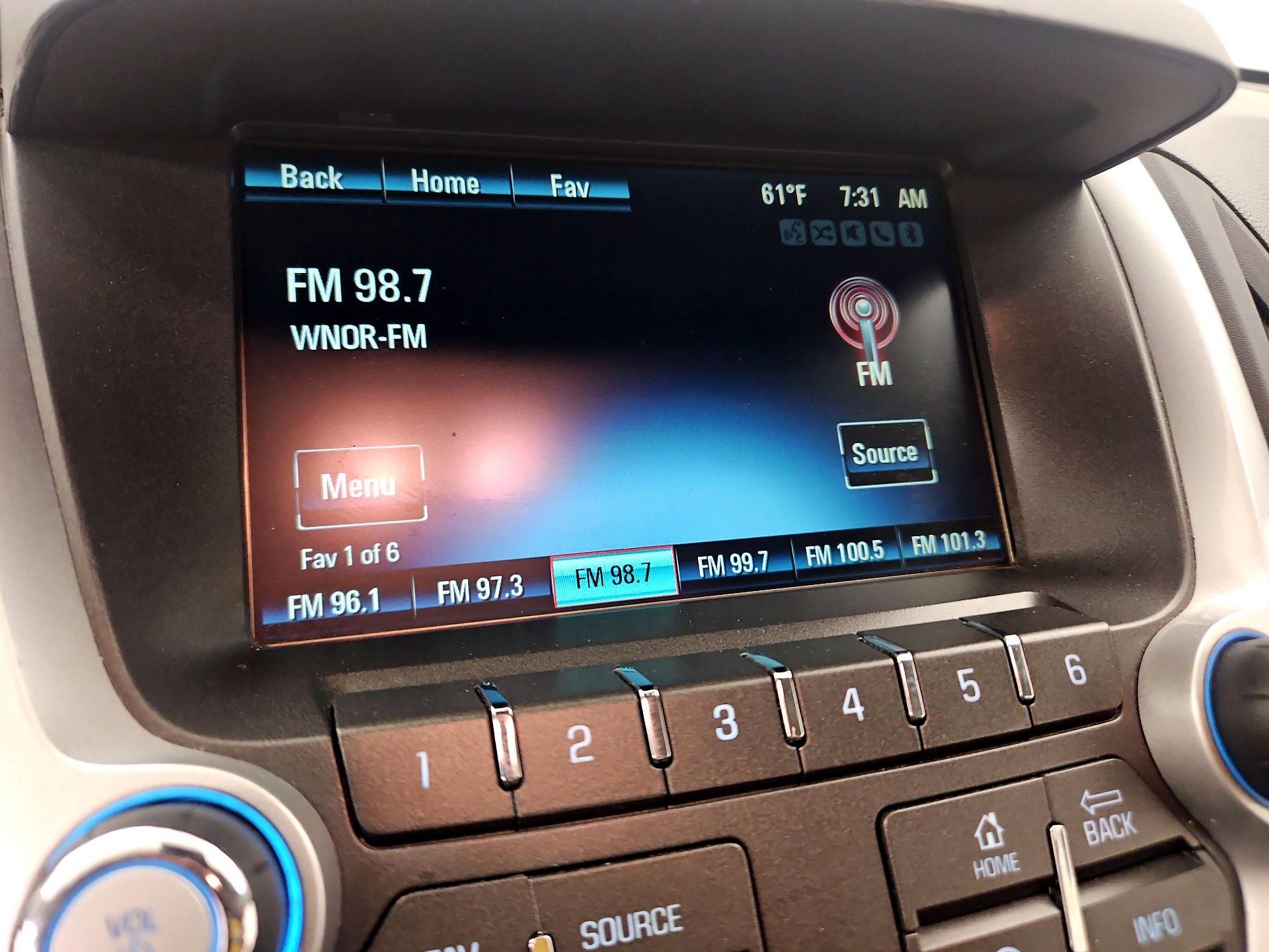 Thumbnail: 2015 Chevrolet Equinox - 14