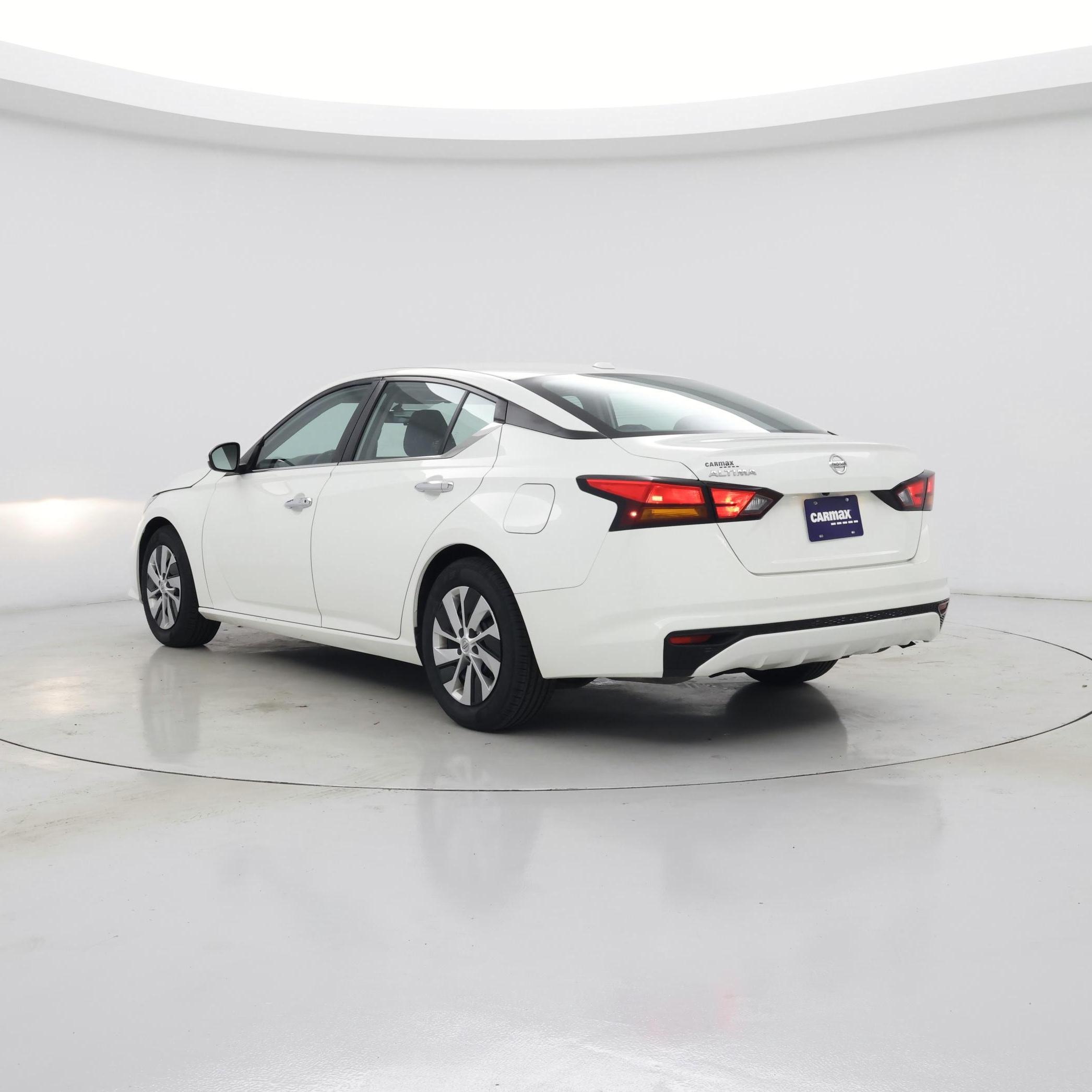 Thumbnail: 2020 Nissan Altima - 2