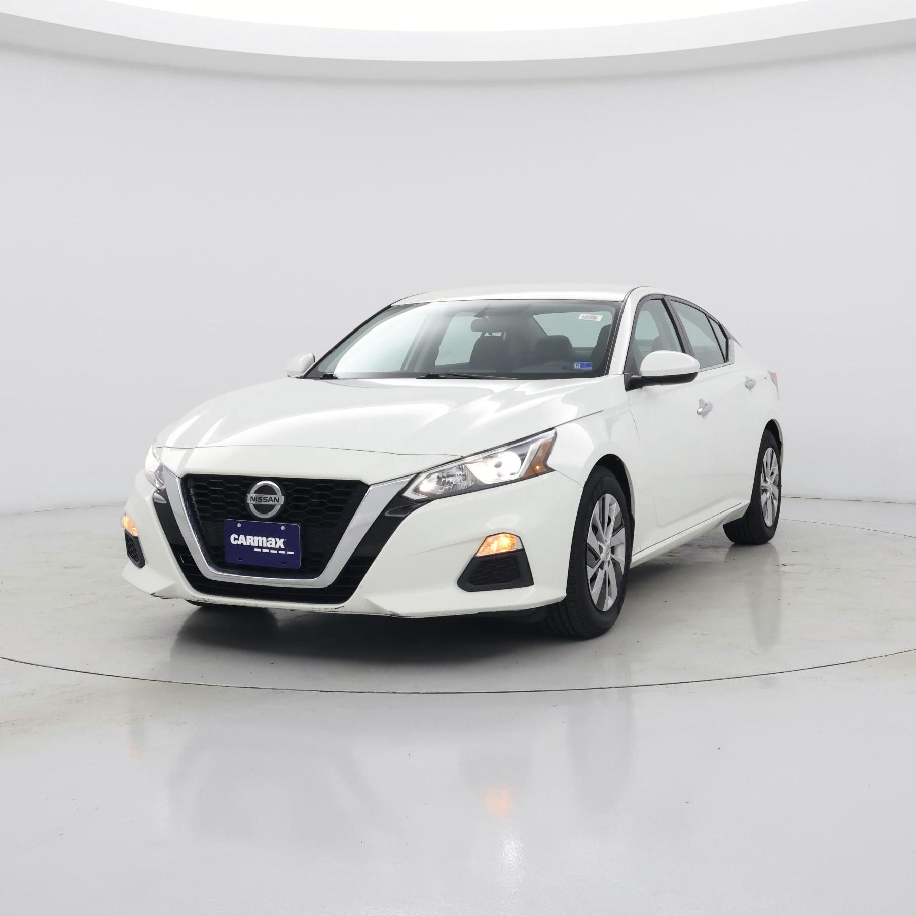 Thumbnail: 2020 Nissan Altima - 4
