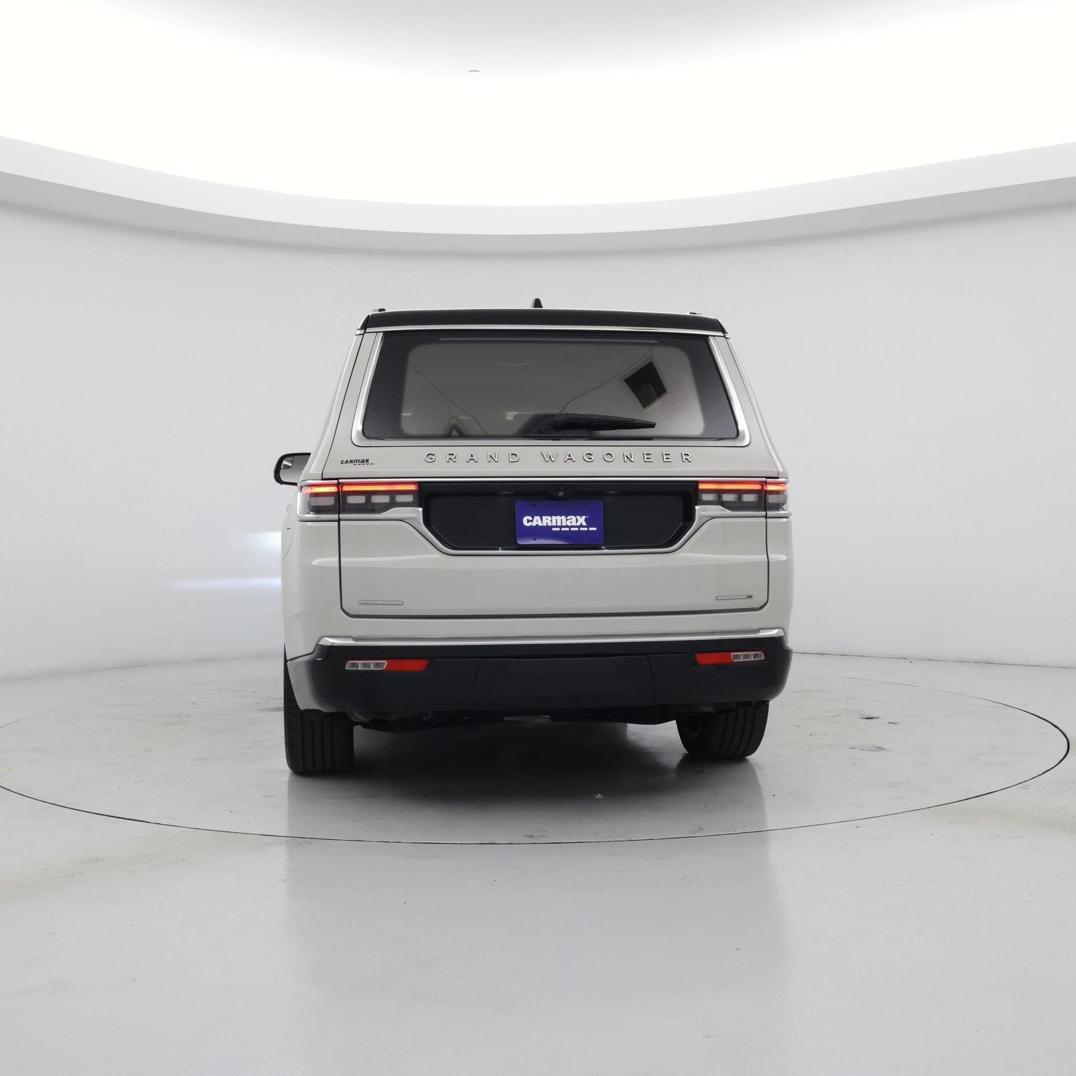 Thumbnail: 2022 Jeep Grand Wagoneer - 6