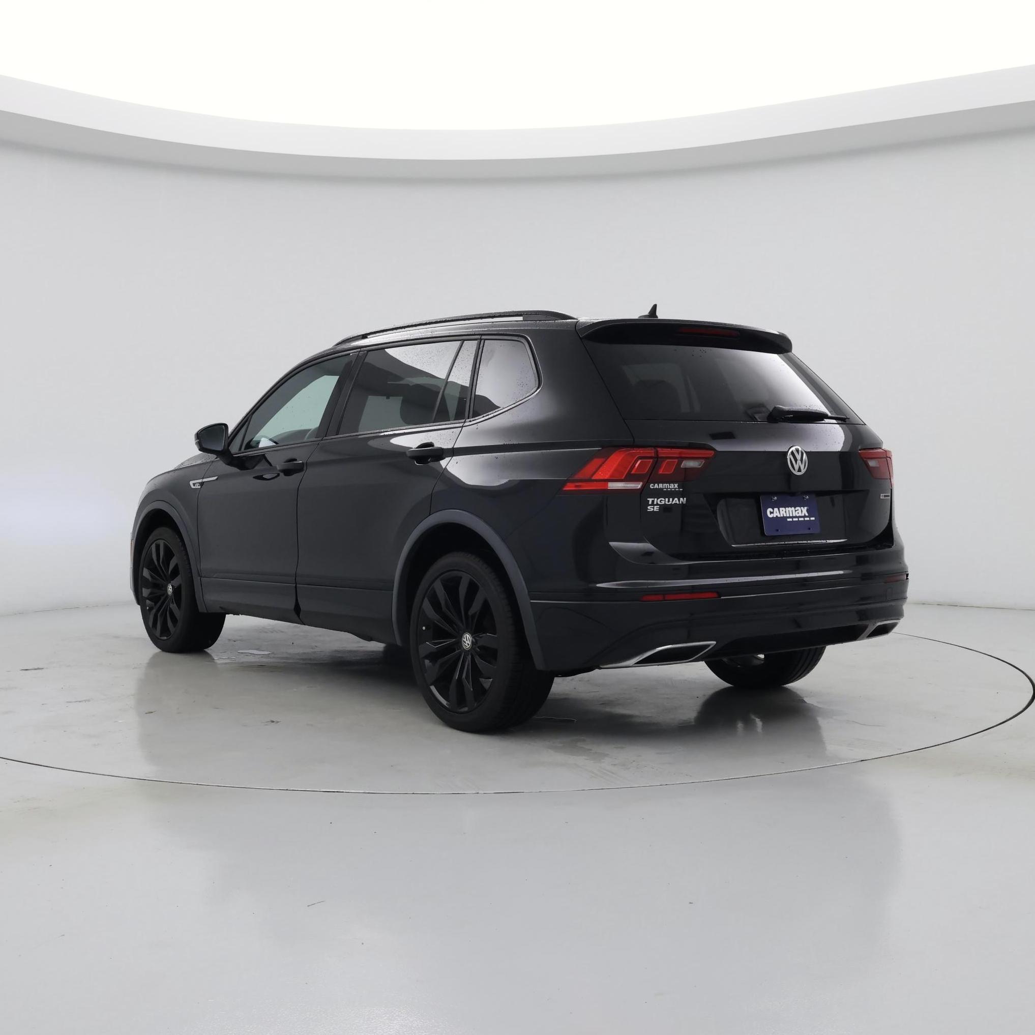 Thumbnail: 2020 Volkswagen Tiguan - 2
