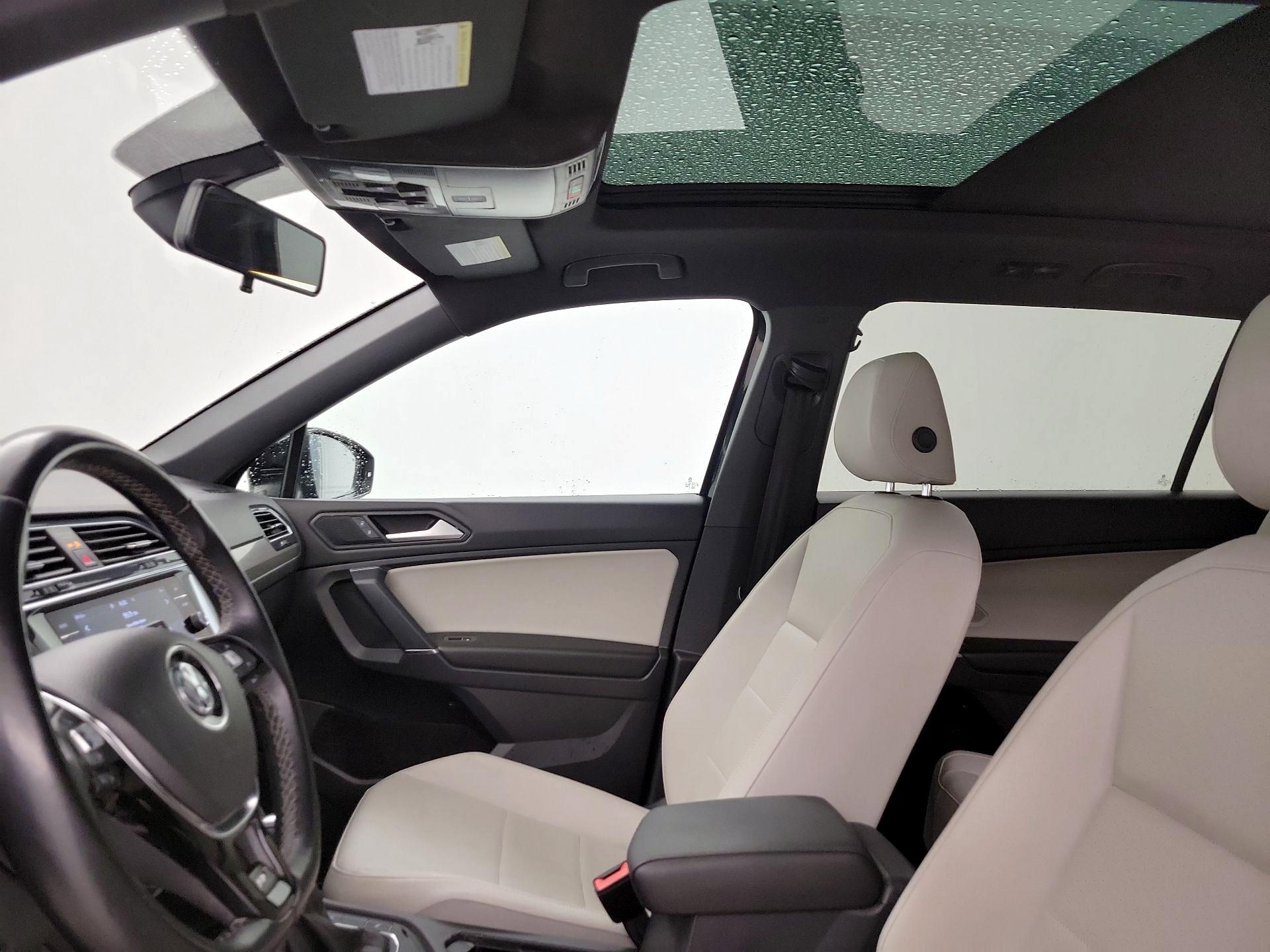 Thumbnail: 2020 Volkswagen Tiguan - 19