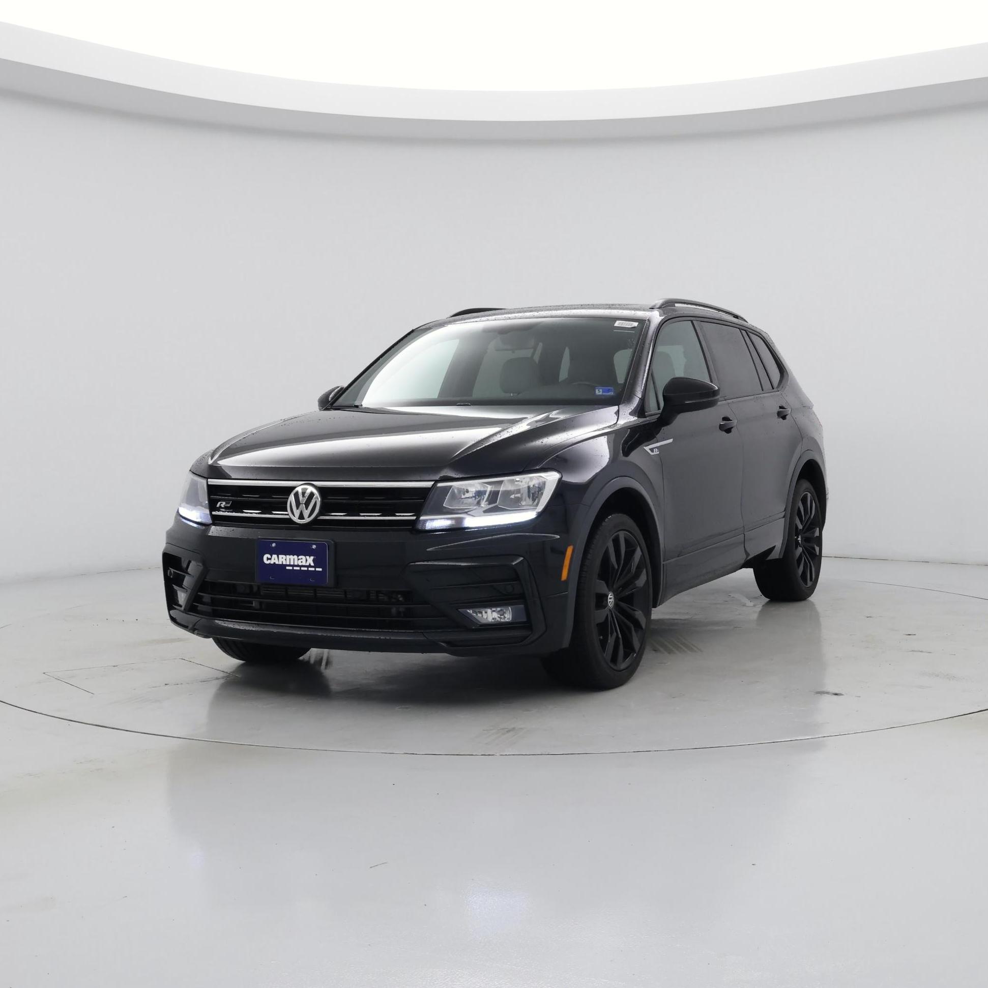 Thumbnail: 2020 Volkswagen Tiguan - 4