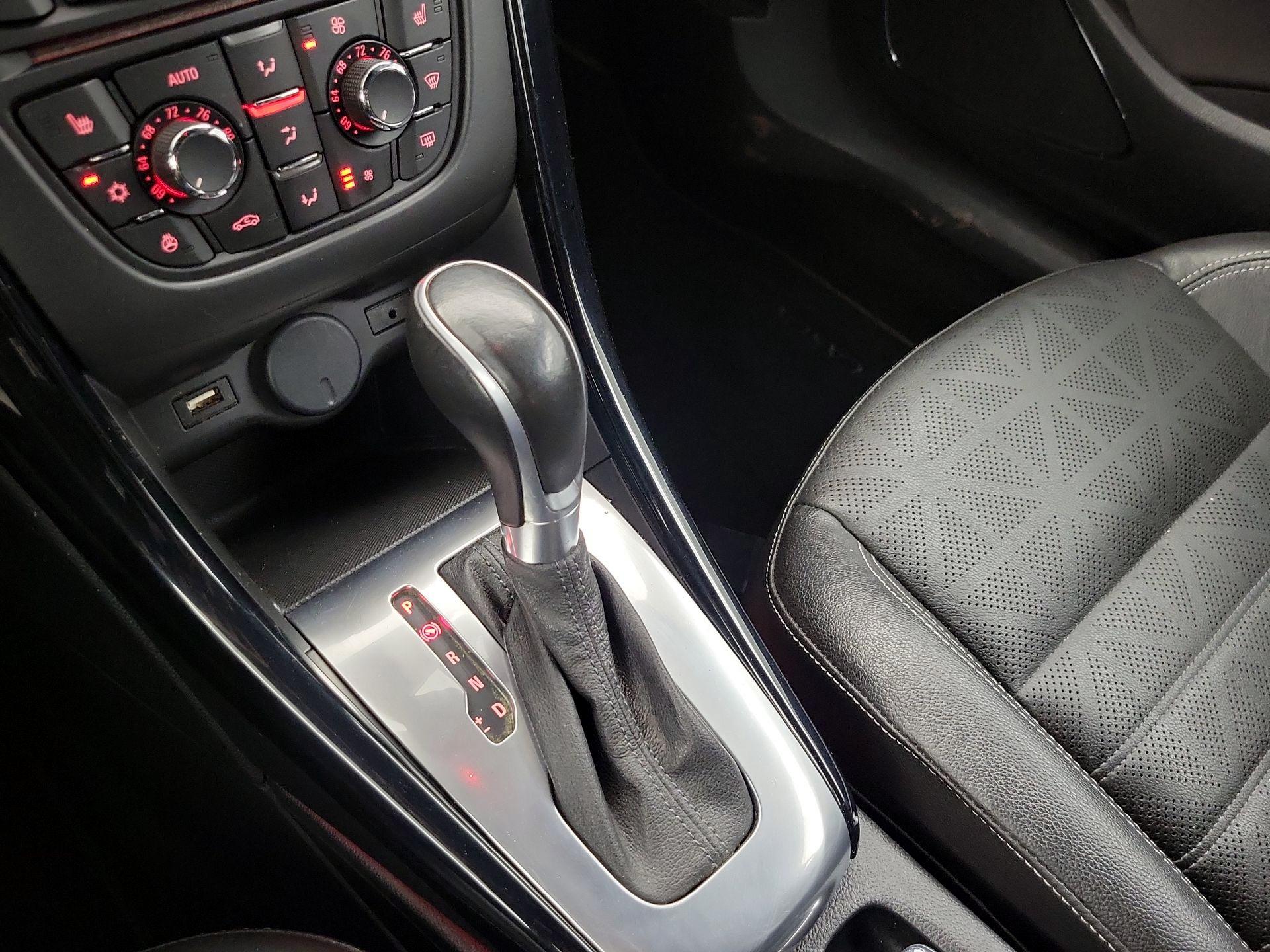 Thumbnail: 2016 Buick Cascada - 18