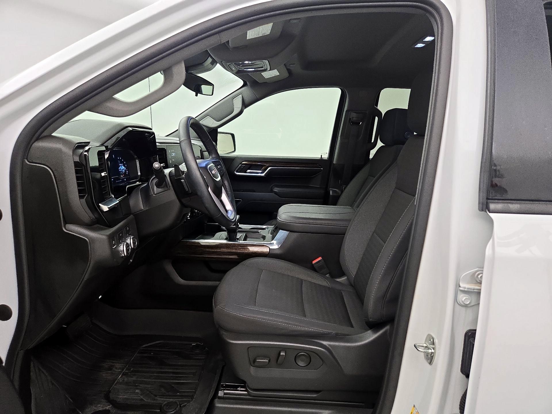 Thumbnail: 2024 GMC Sierra 1500 - 11
