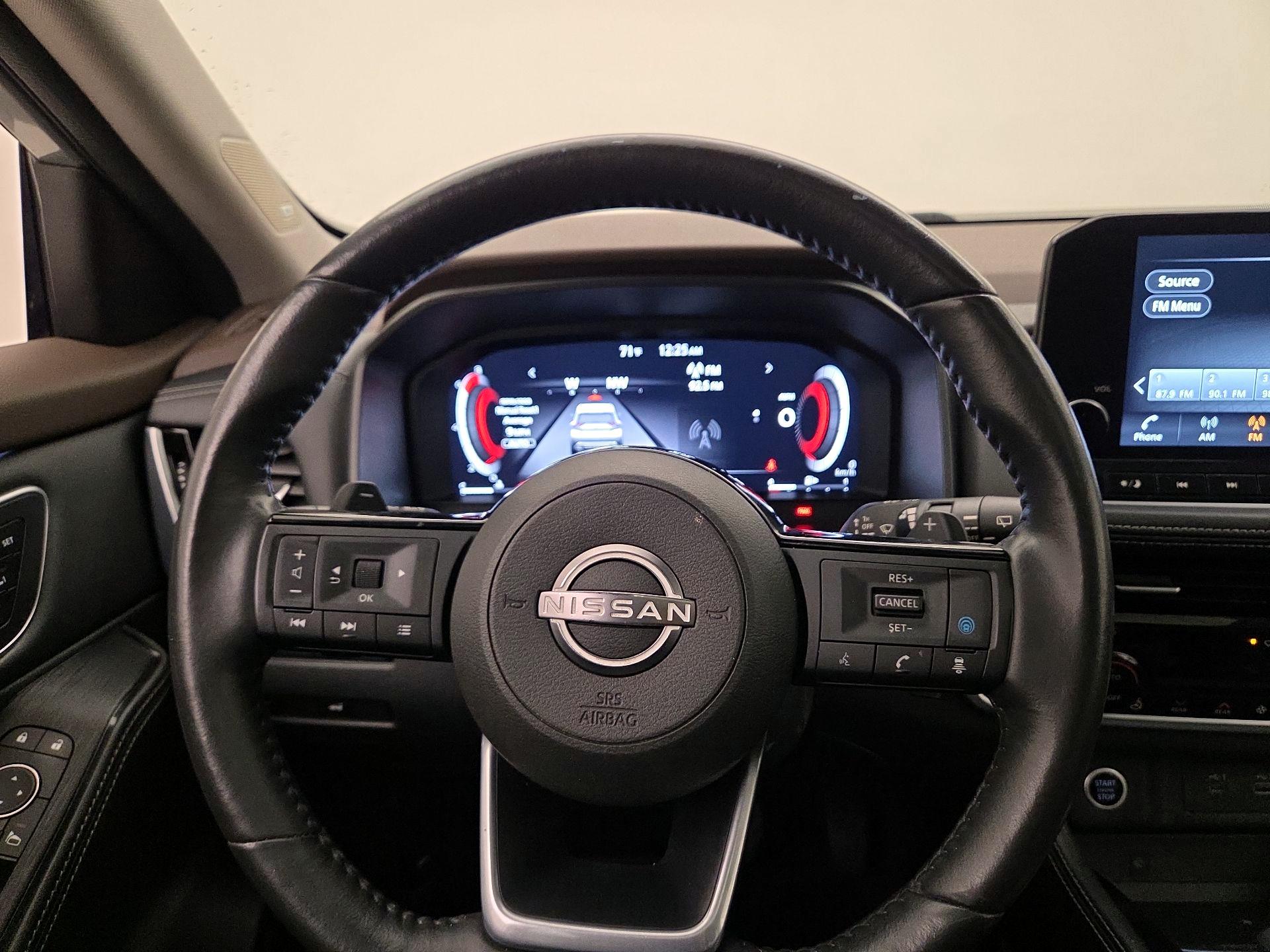 Thumbnail: 2023 Nissan Rogue - 10