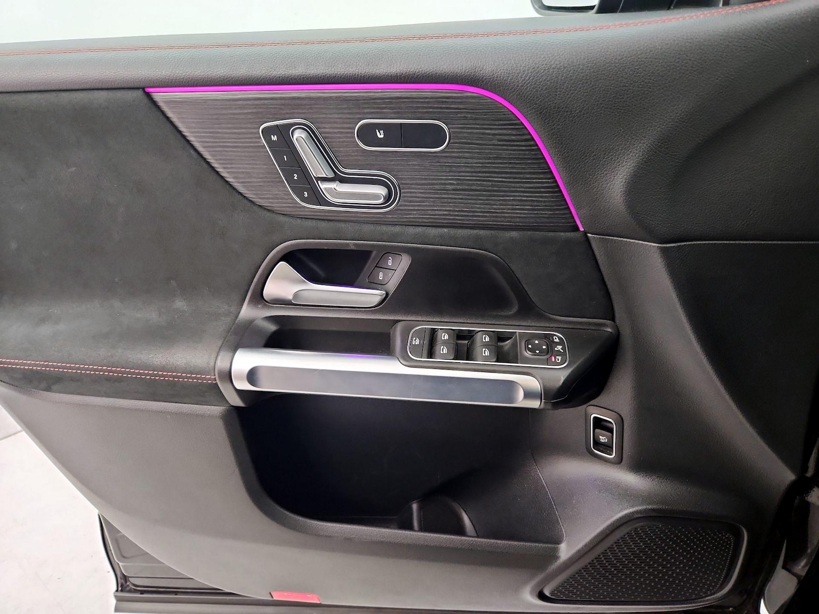 2023 Mercedes-Benz GLB Base - Photo 13