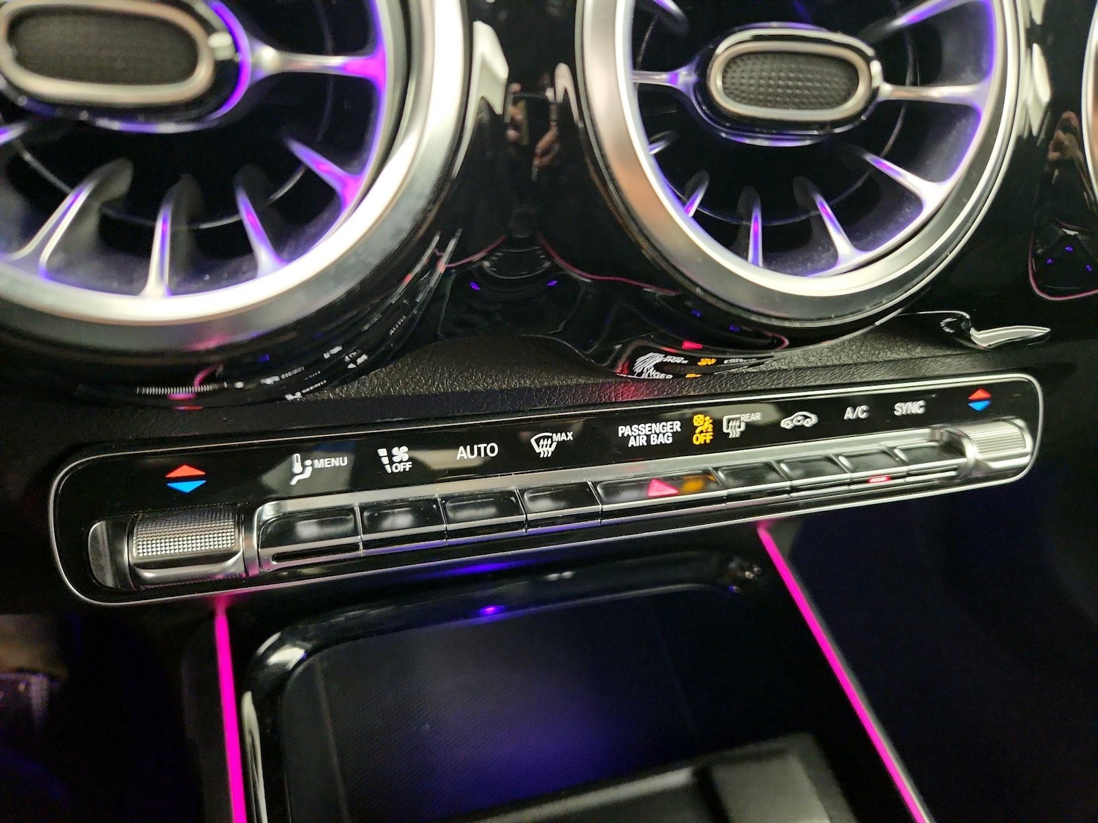 2023 Mercedes-Benz GLB Base - Photo 17