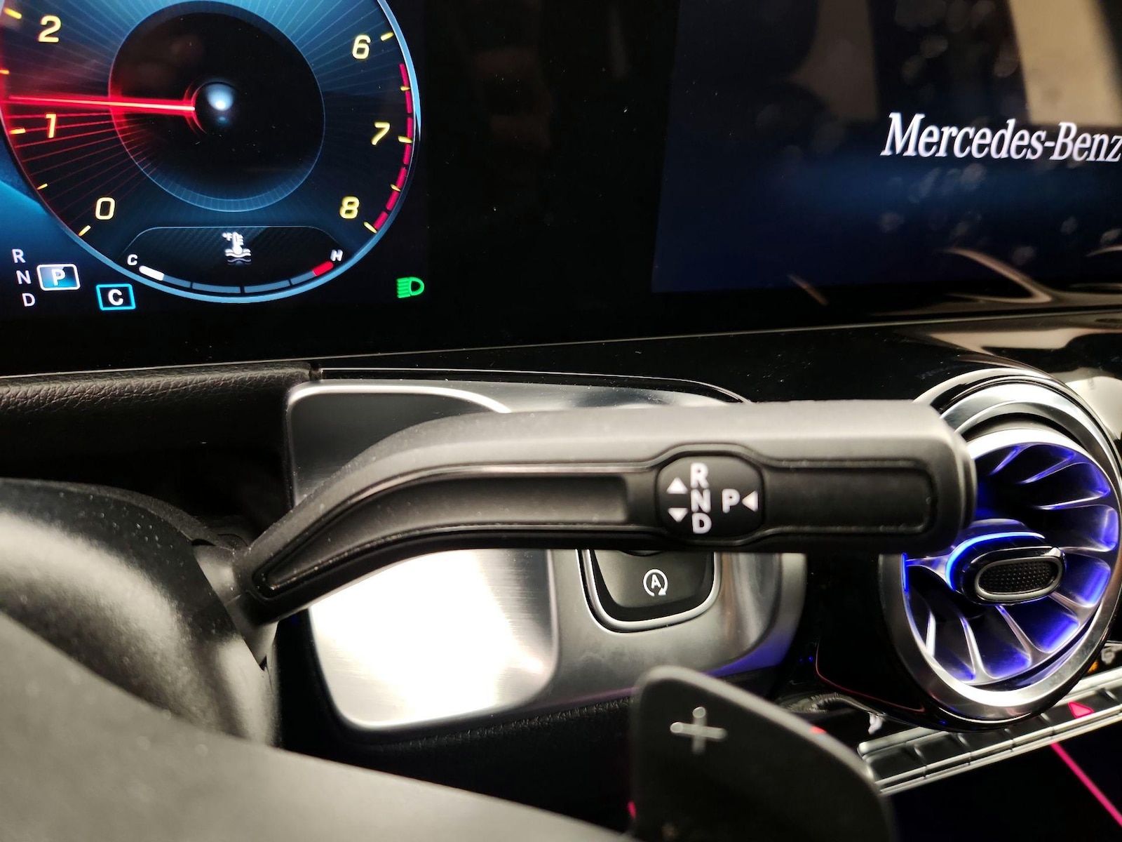 2023 Mercedes-Benz GLB Base - Photo 18