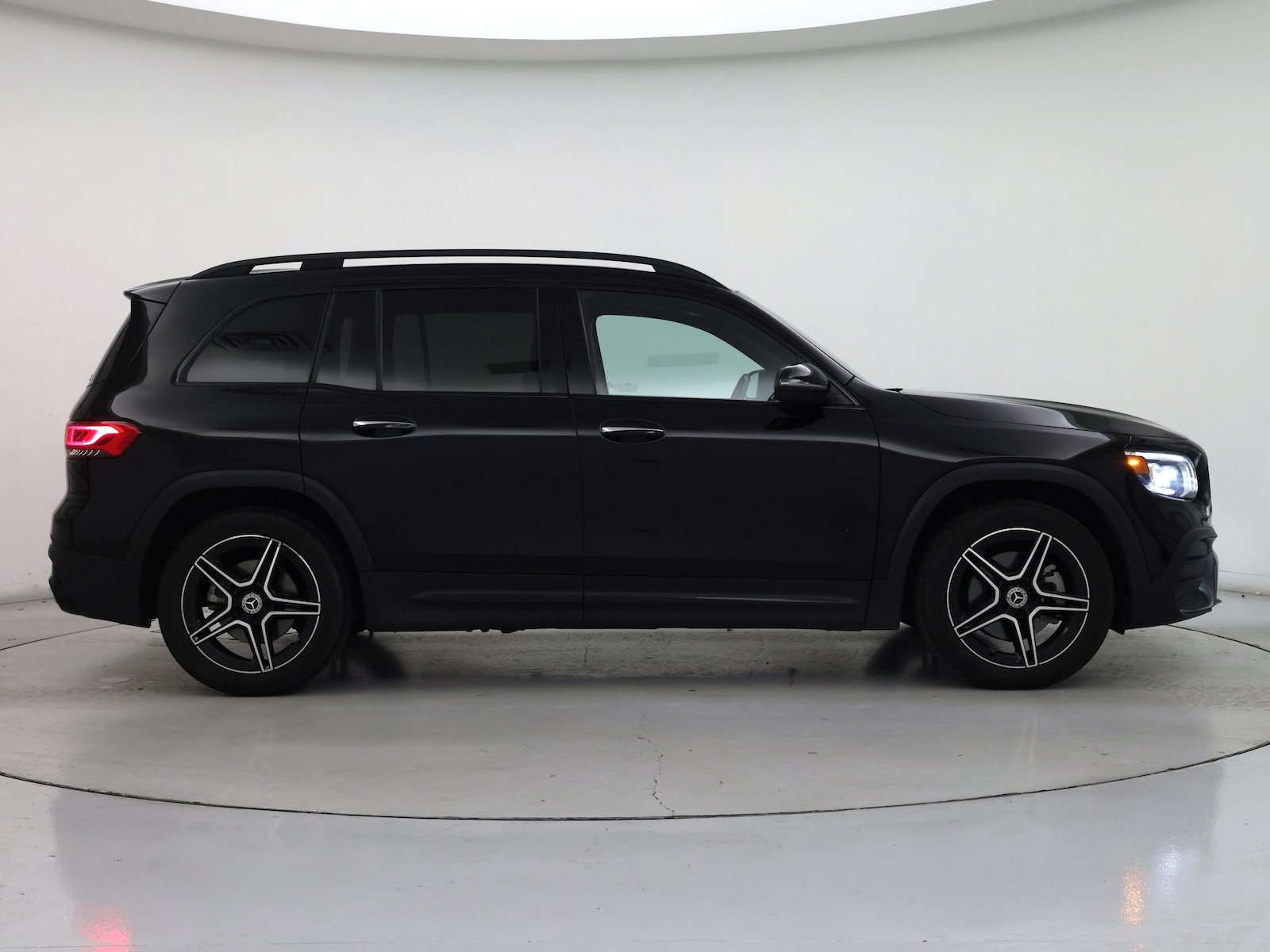 2023 Mercedes-Benz GLB Base - Photo 8