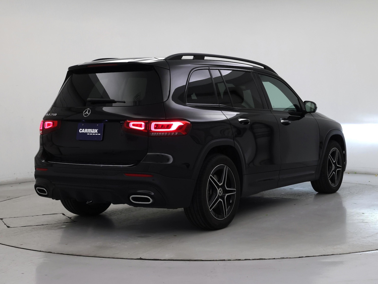 2023 Mercedes-Benz GLB Base - Photo 9