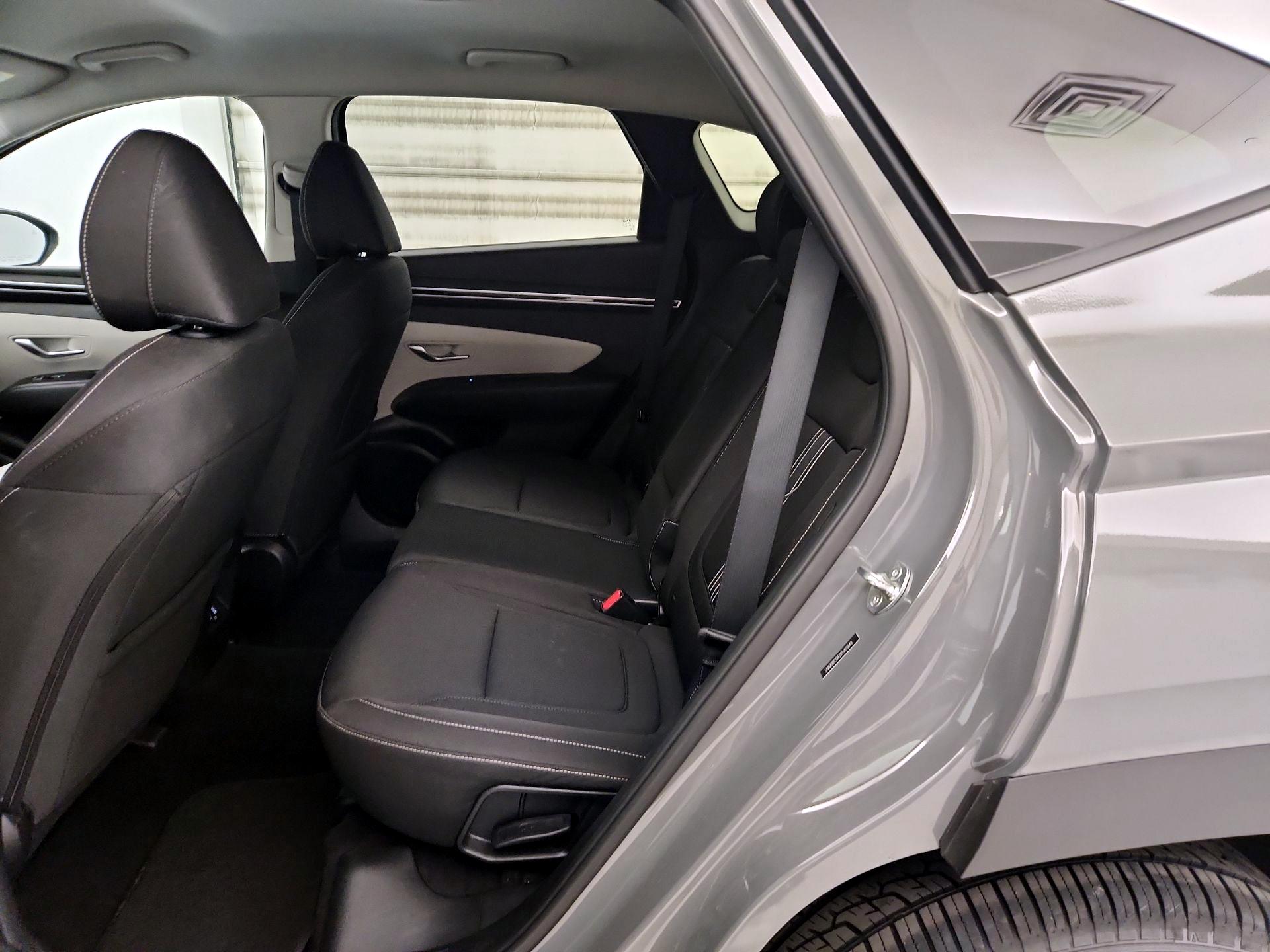 Thumbnail: 2024 Hyundai Tucson - 19