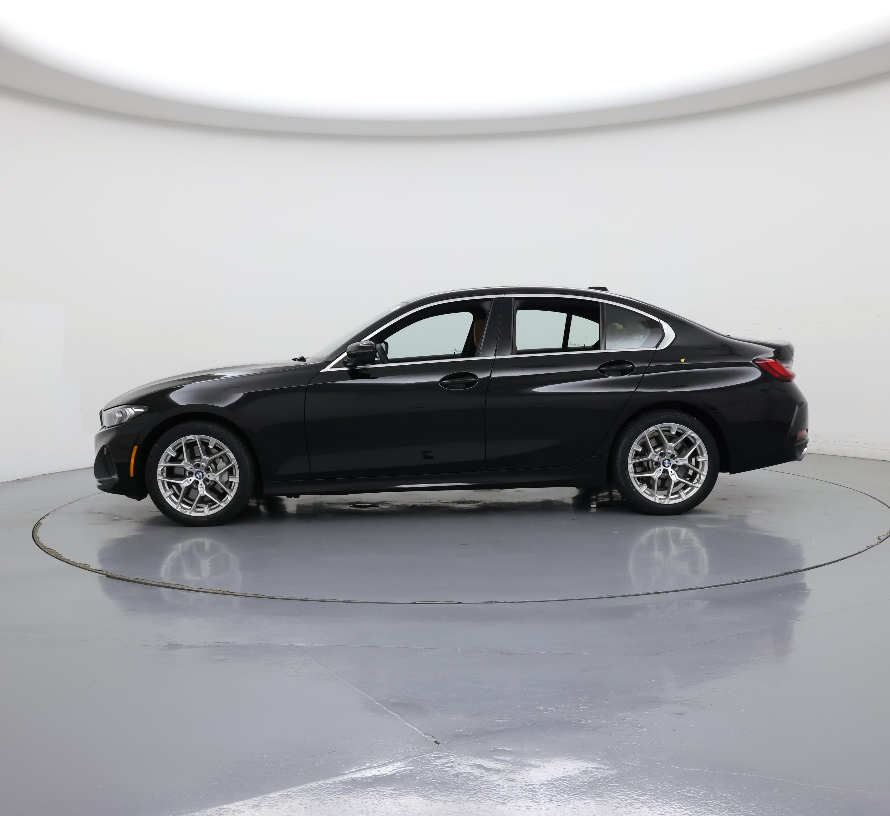 Thumbnail: 2025 BMW 3 Series - 3