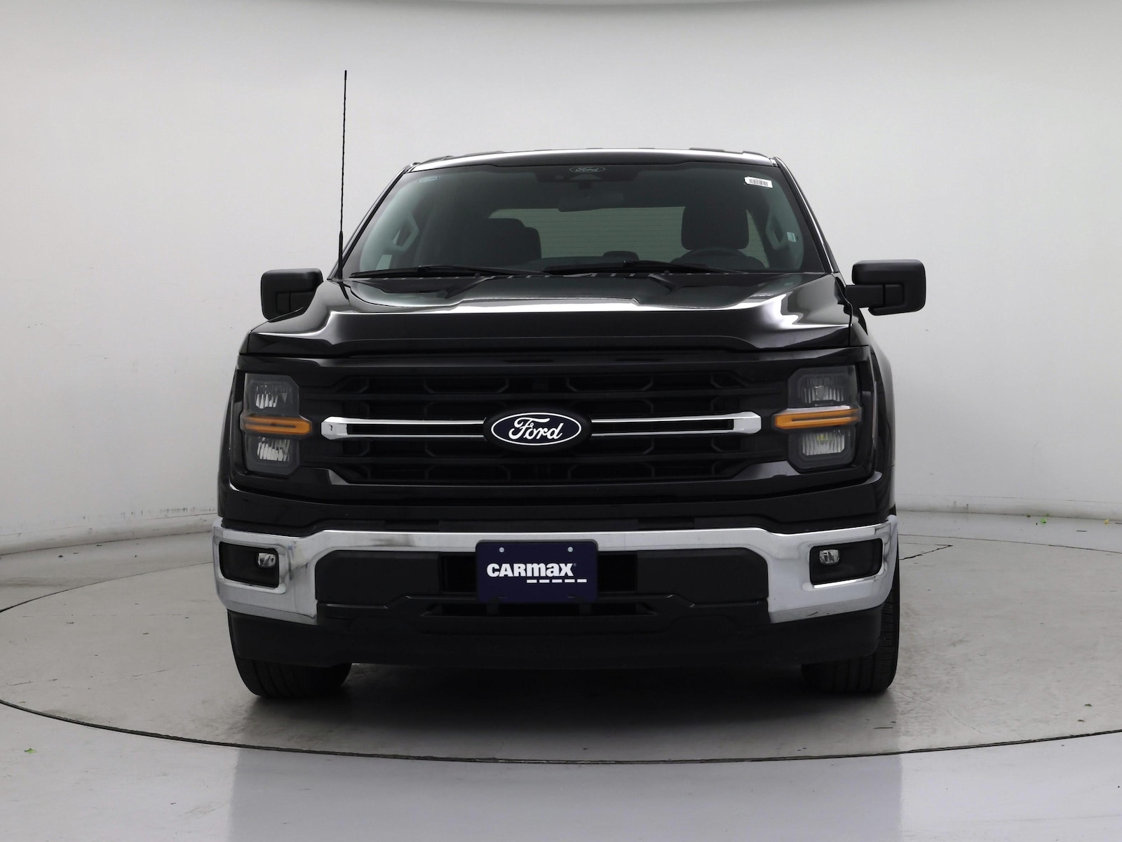 2025 Ford F-150 XLT - Photo 6