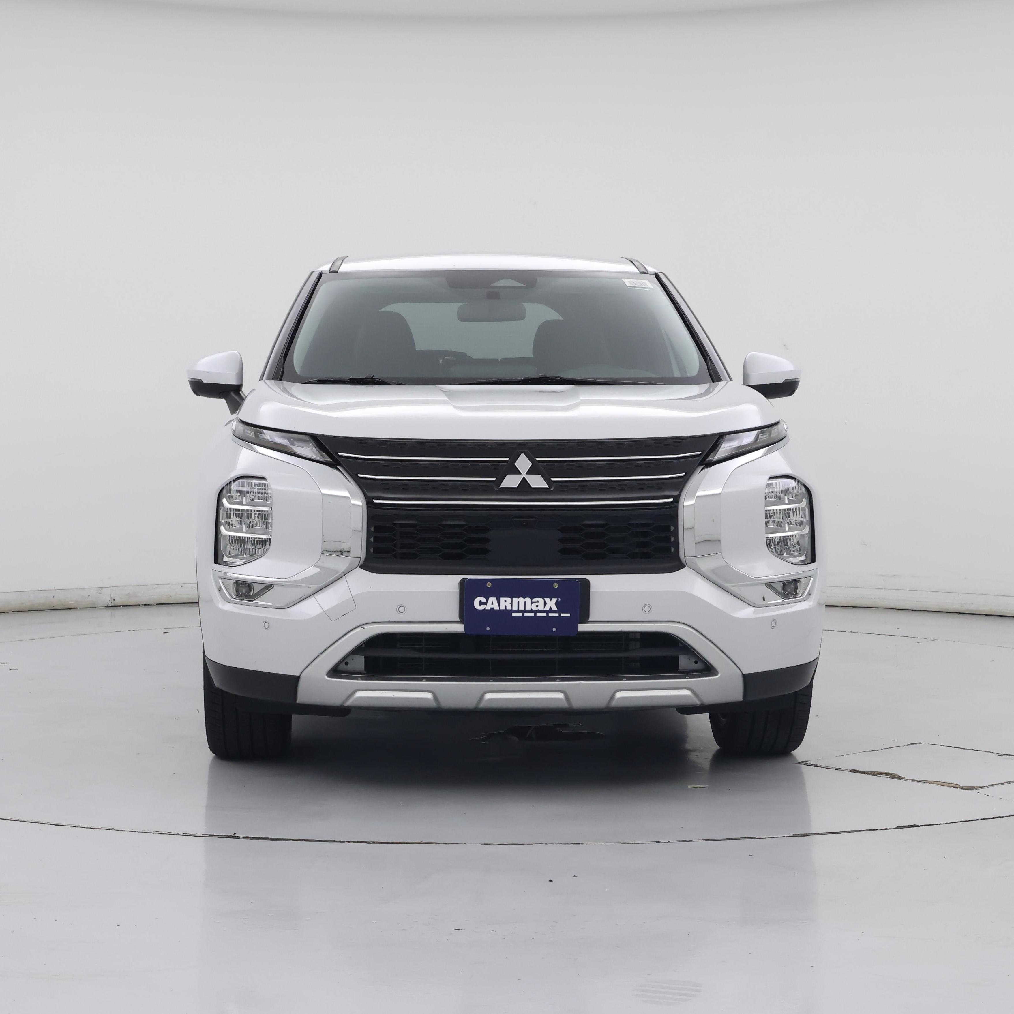 Thumbnail: 2024 Mitsubishi Outlander - 5