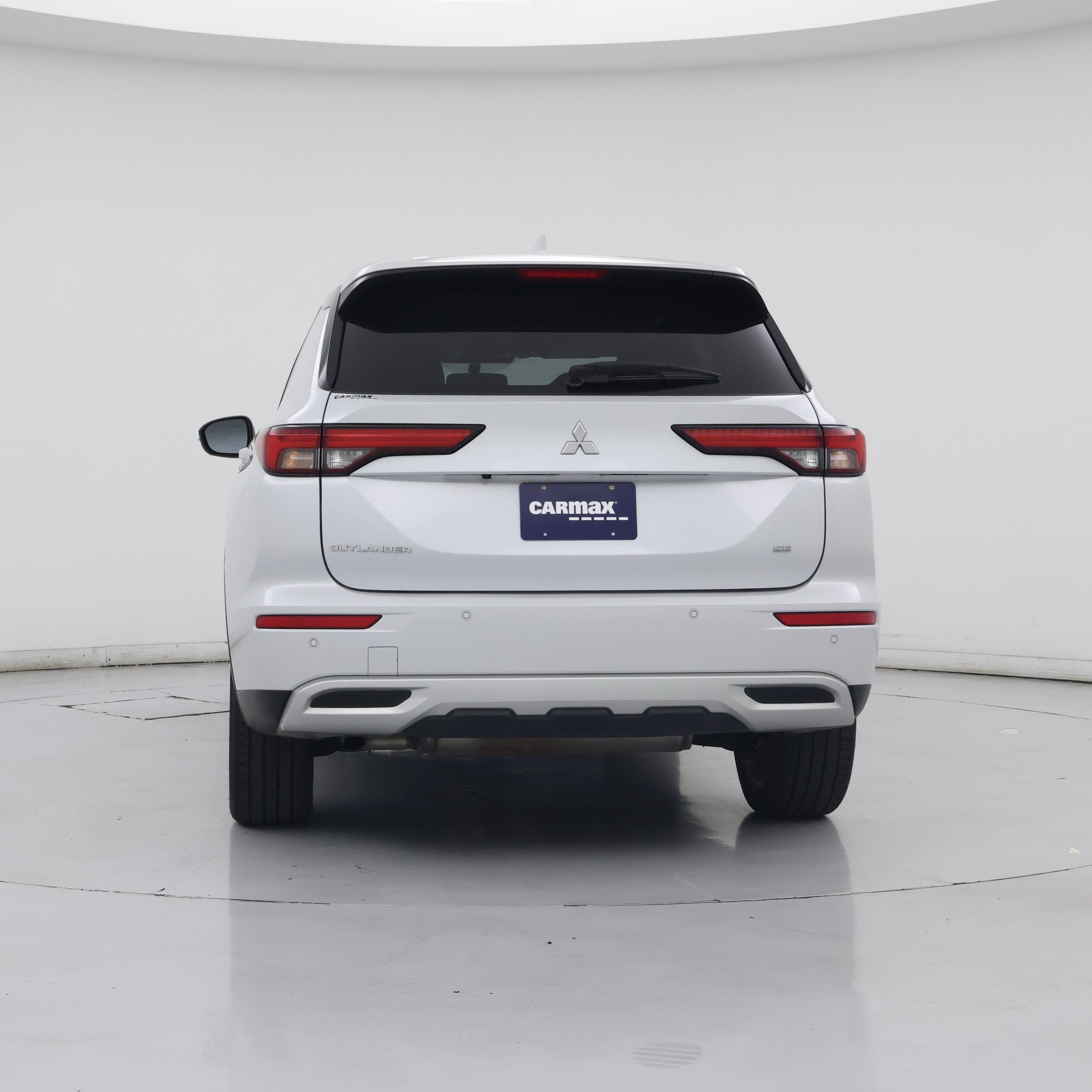Thumbnail: 2024 Mitsubishi Outlander - 6