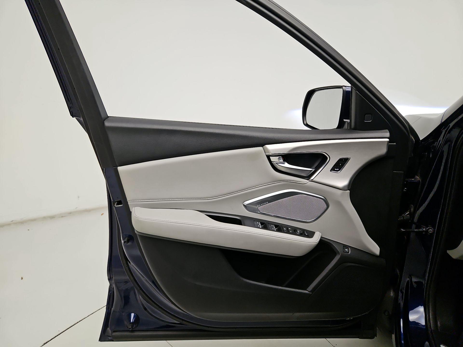Thumbnail: 2021 Acura RDX - 12