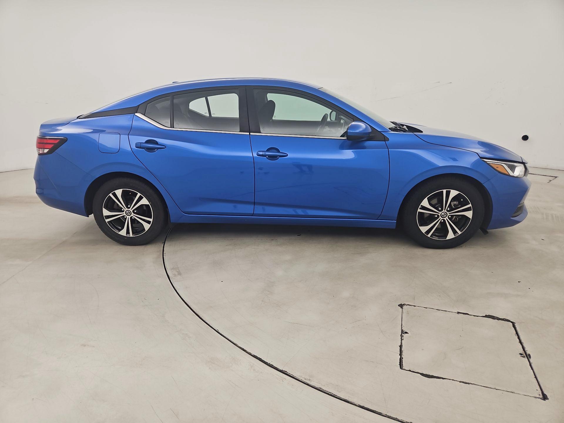 Thumbnail: 2023 Nissan Sentra - 4