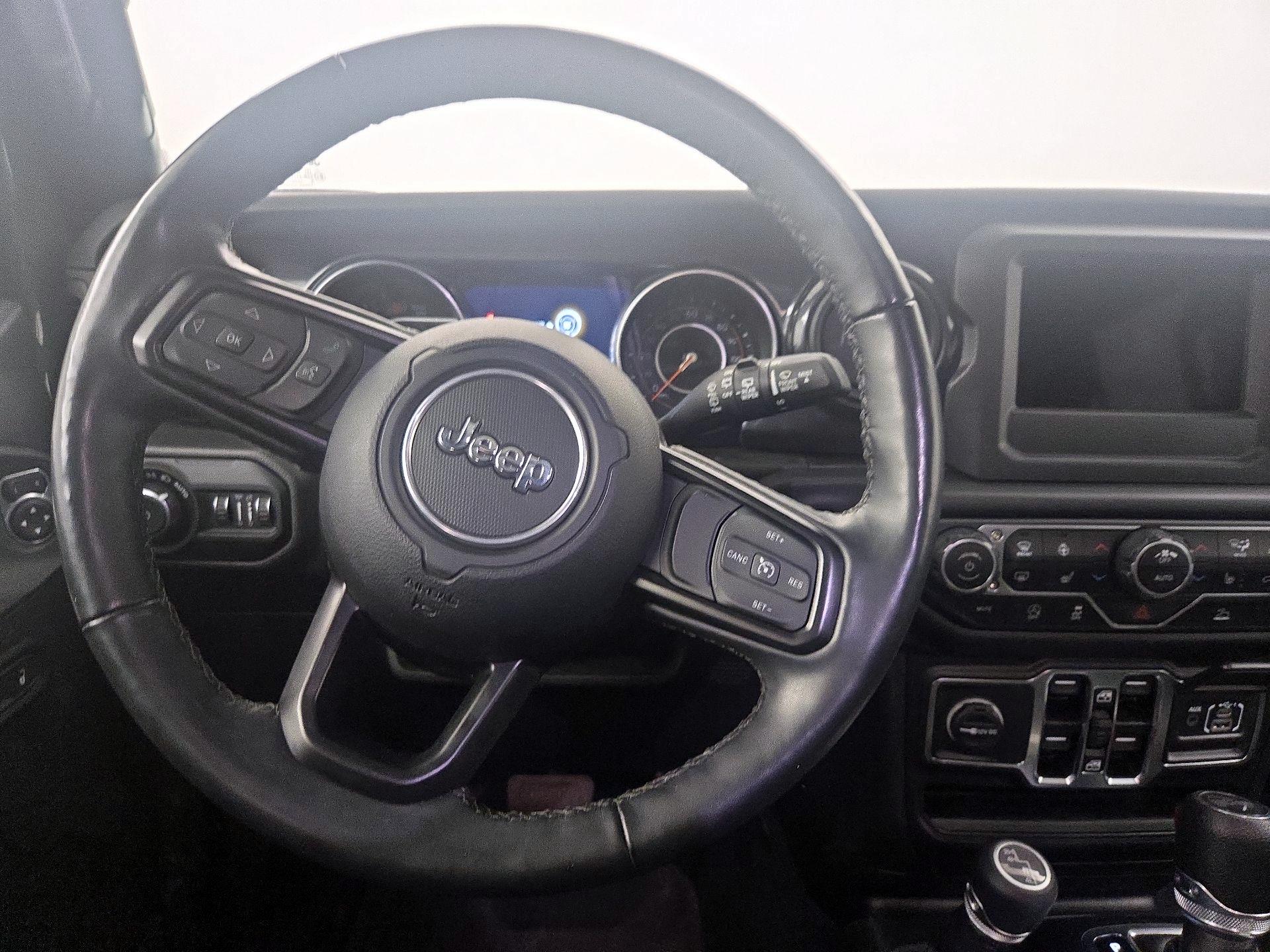 Thumbnail: 2022 Jeep Wrangler - 10