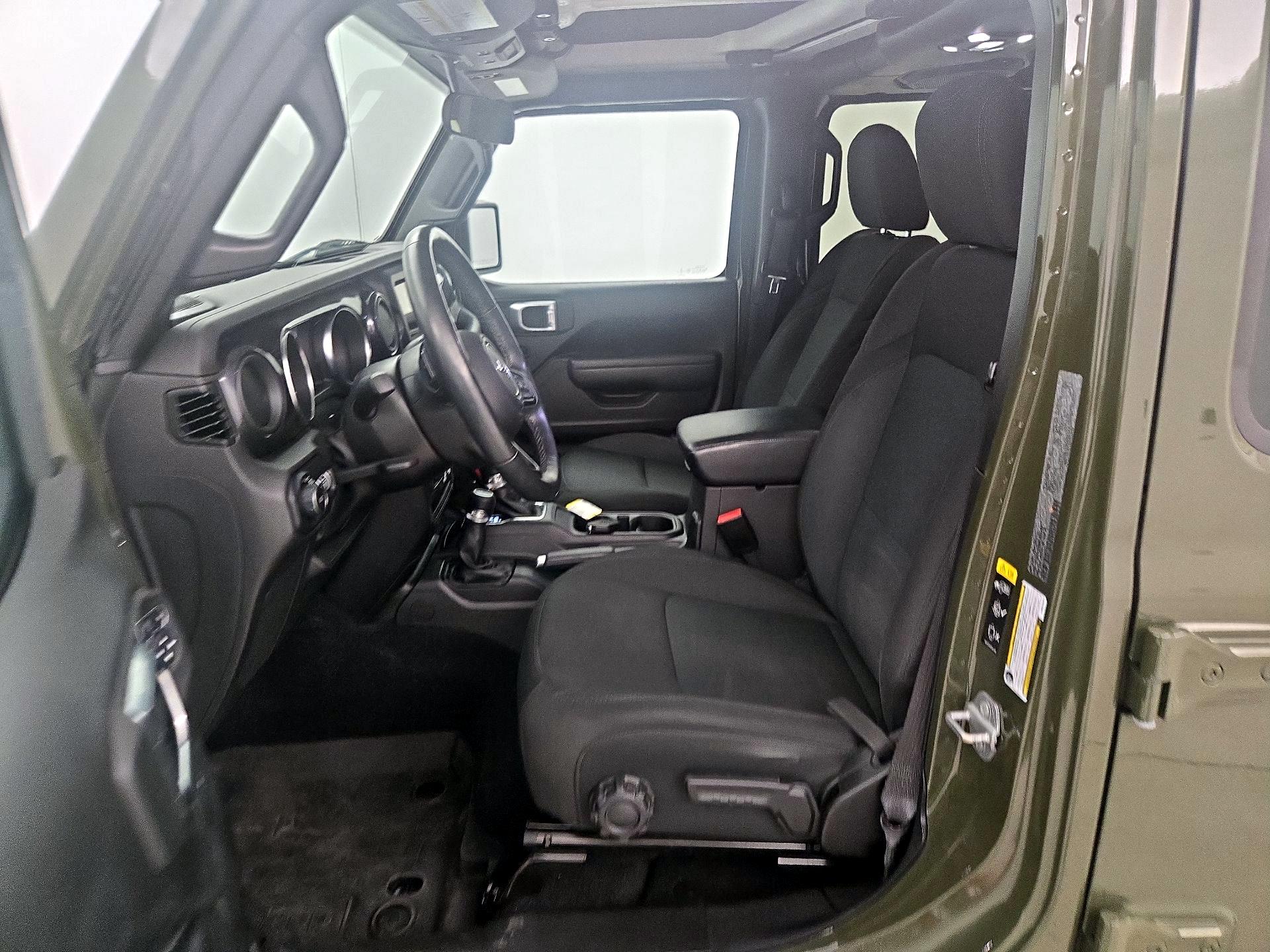 Thumbnail: 2022 Jeep Wrangler - 11