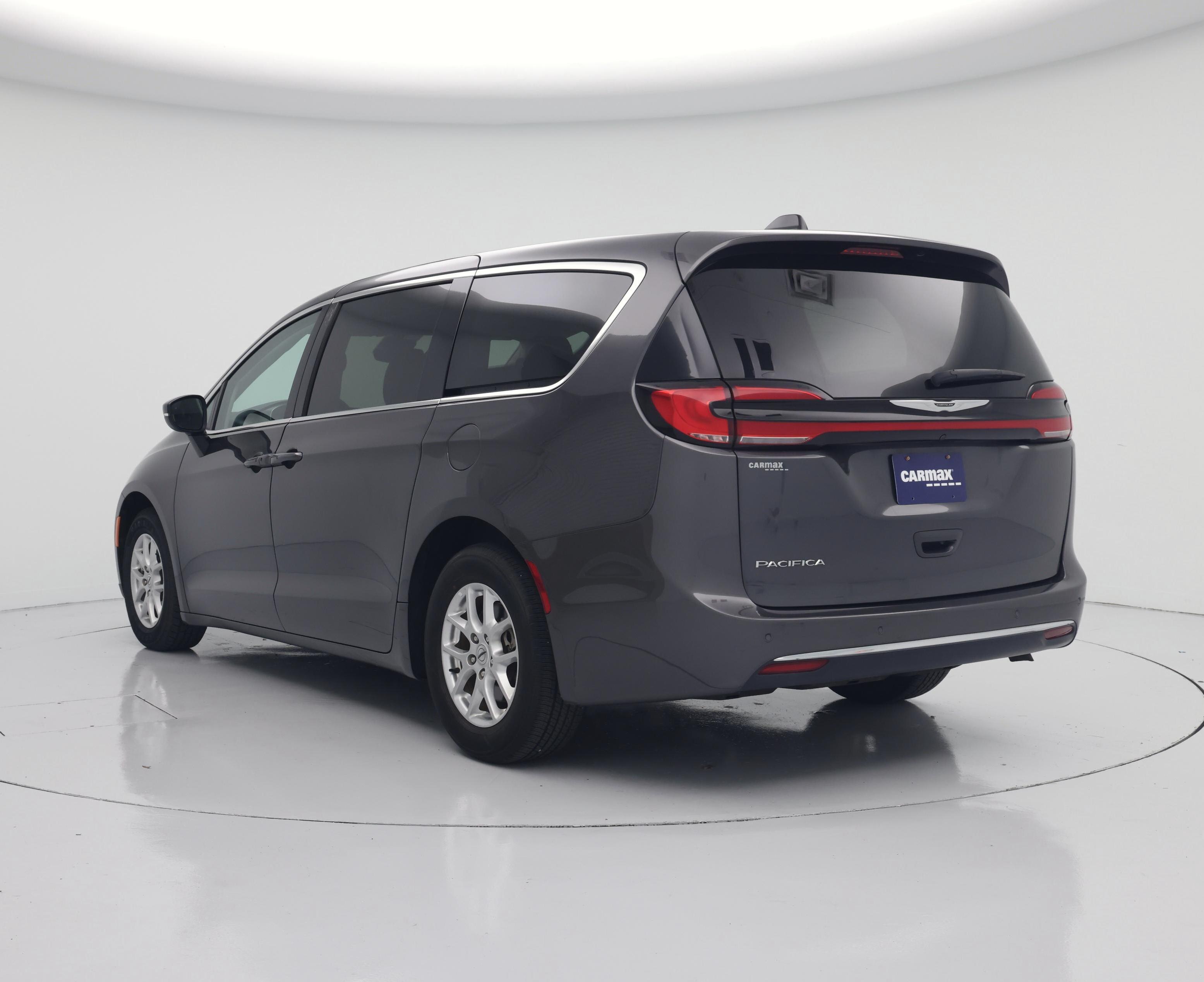 Thumbnail: 2023 Chrysler Pacifica - 2