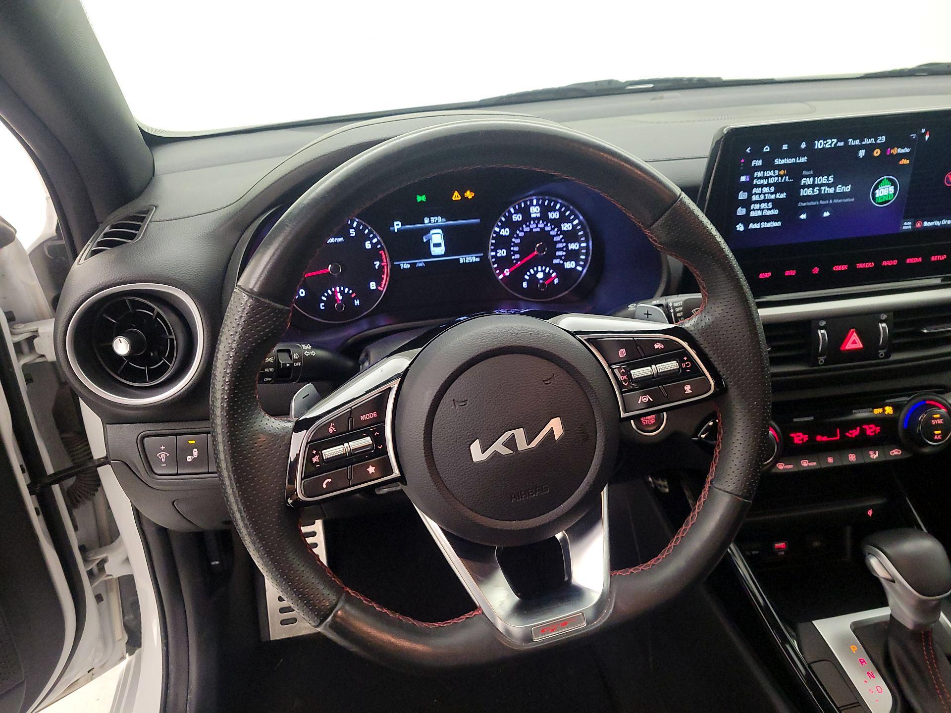 Thumbnail: 2023 Kia Forte - 10