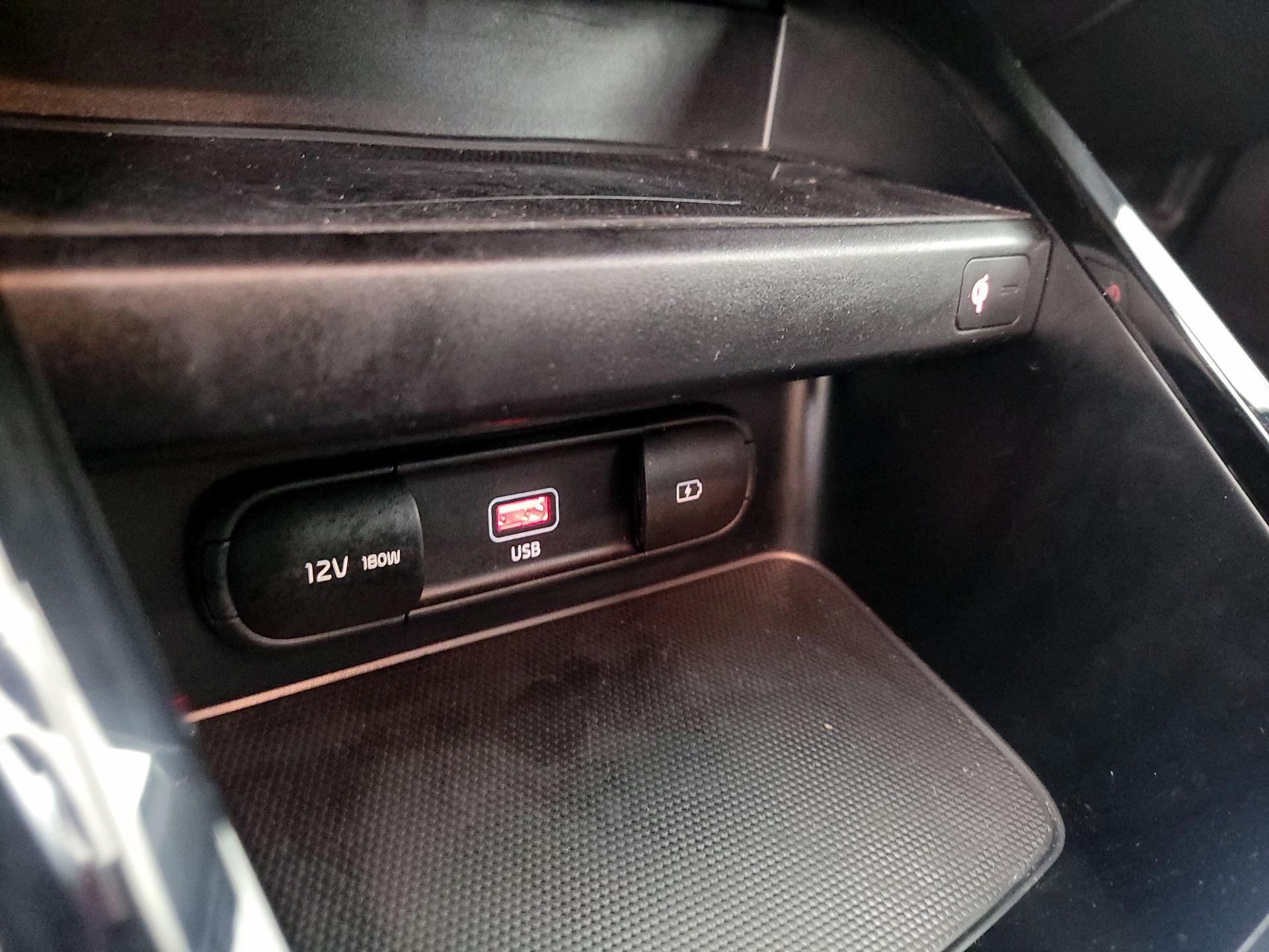 Thumbnail: 2023 Kia Forte - 18