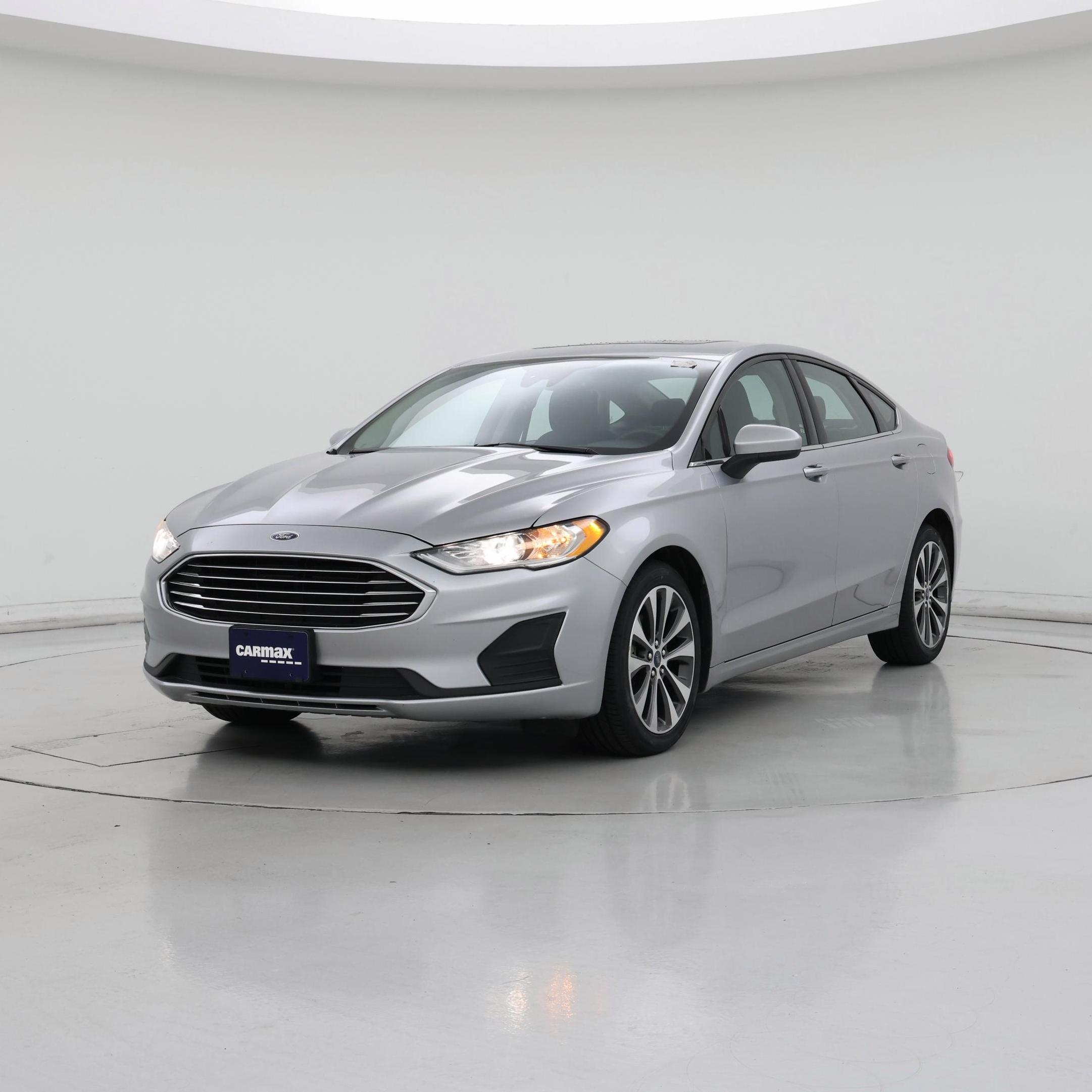 Thumbnail: 2020 Ford Fusion - 4