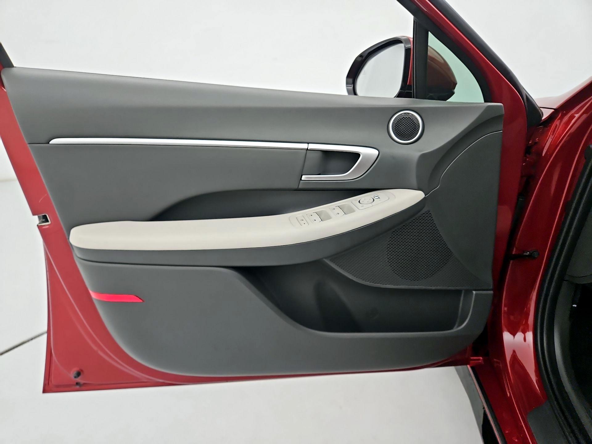 Thumbnail: 2024 Hyundai Sonata - 12