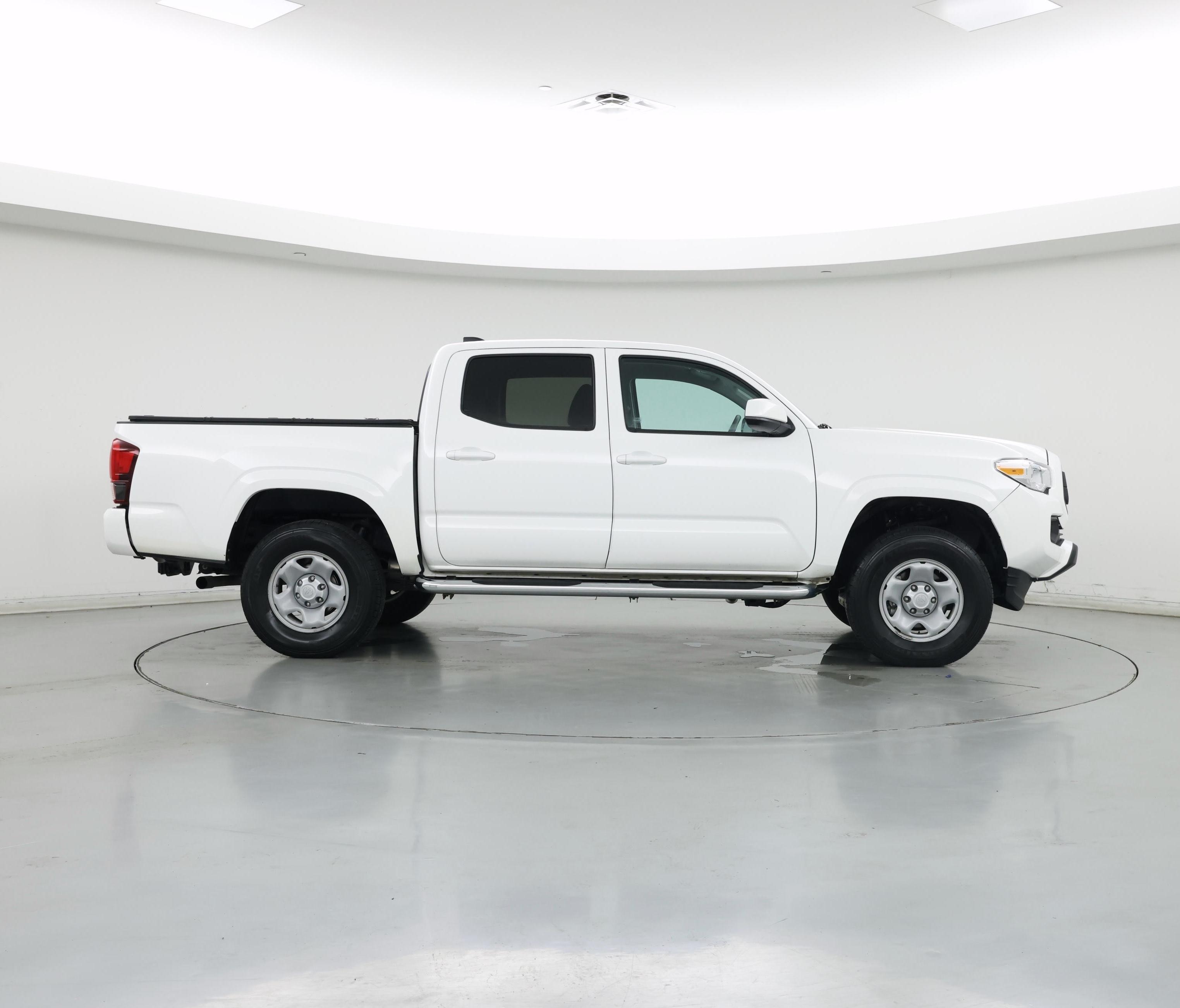 Thumbnail: 2023 Toyota Tacoma - 7