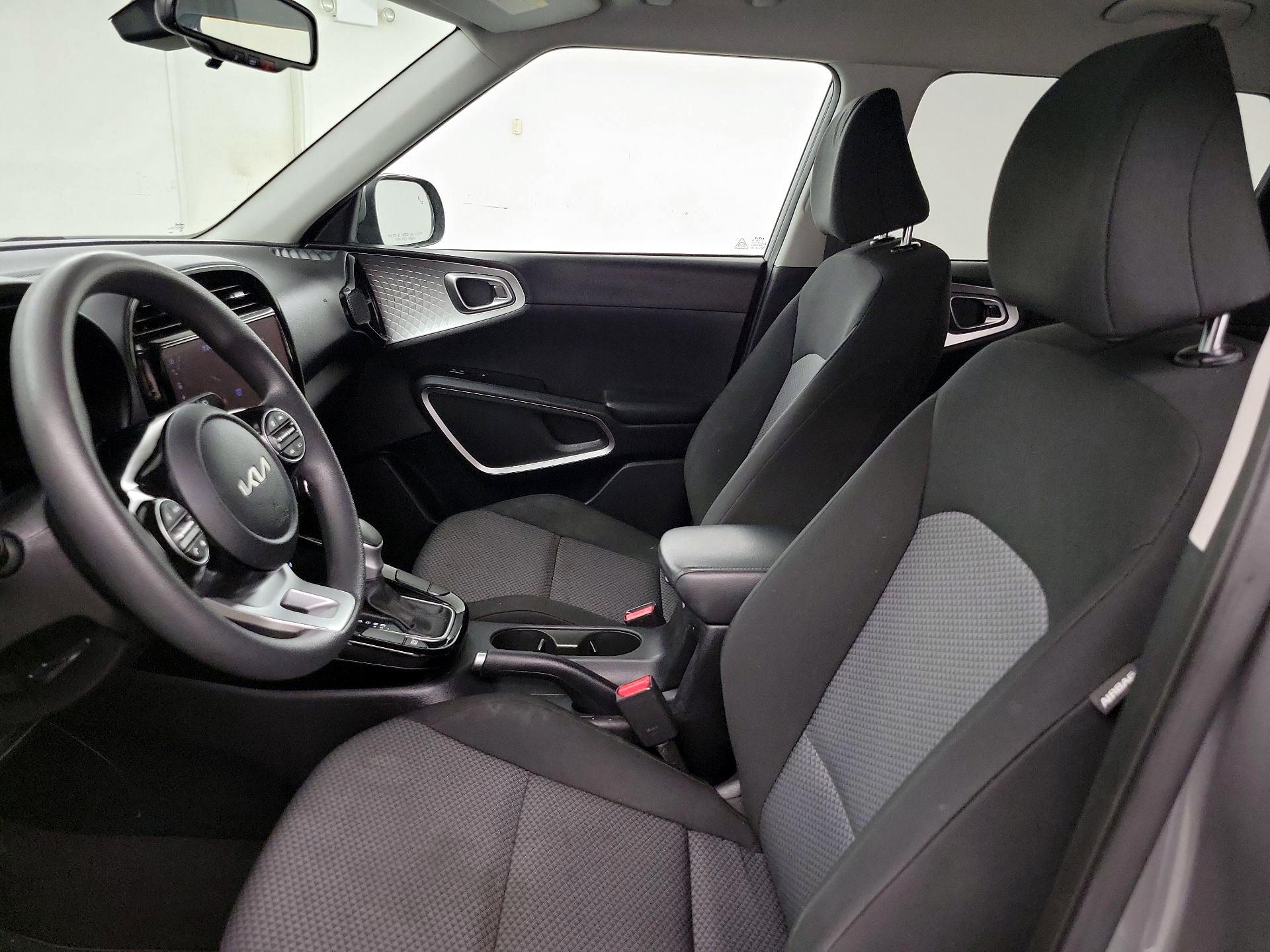 Thumbnail: 2023 Kia Soul - 11