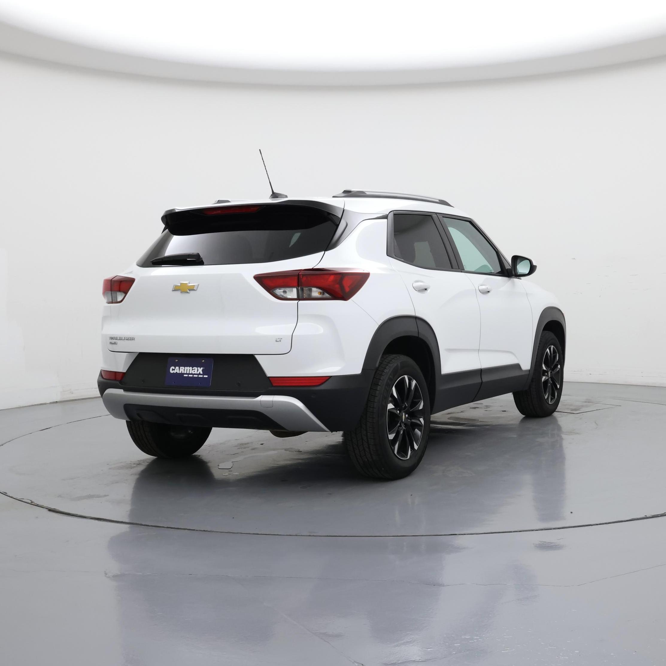 Thumbnail: 2023 Chevrolet TrailBlazer - 8