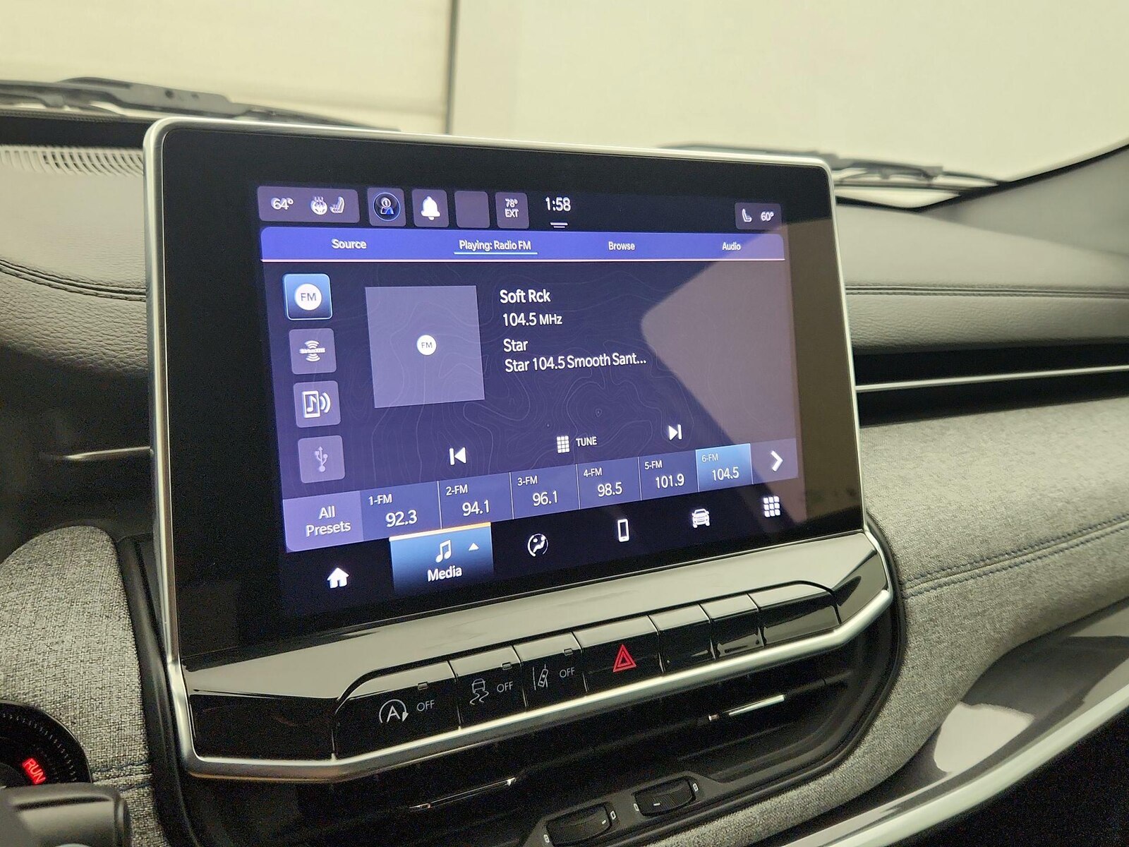 2023 Jeep Compass Latitude - Photo 16