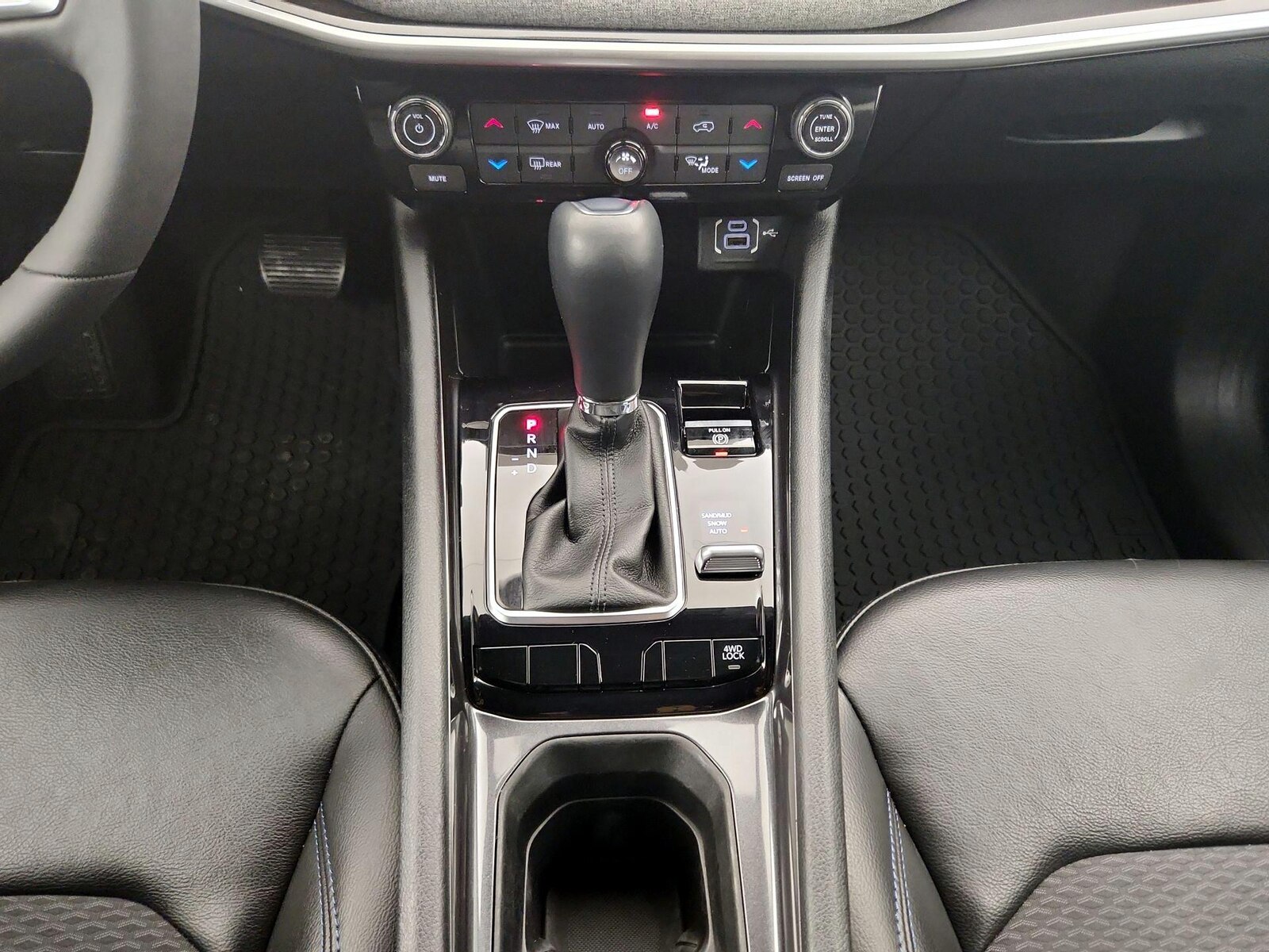 2023 Jeep Compass Latitude - Photo 18