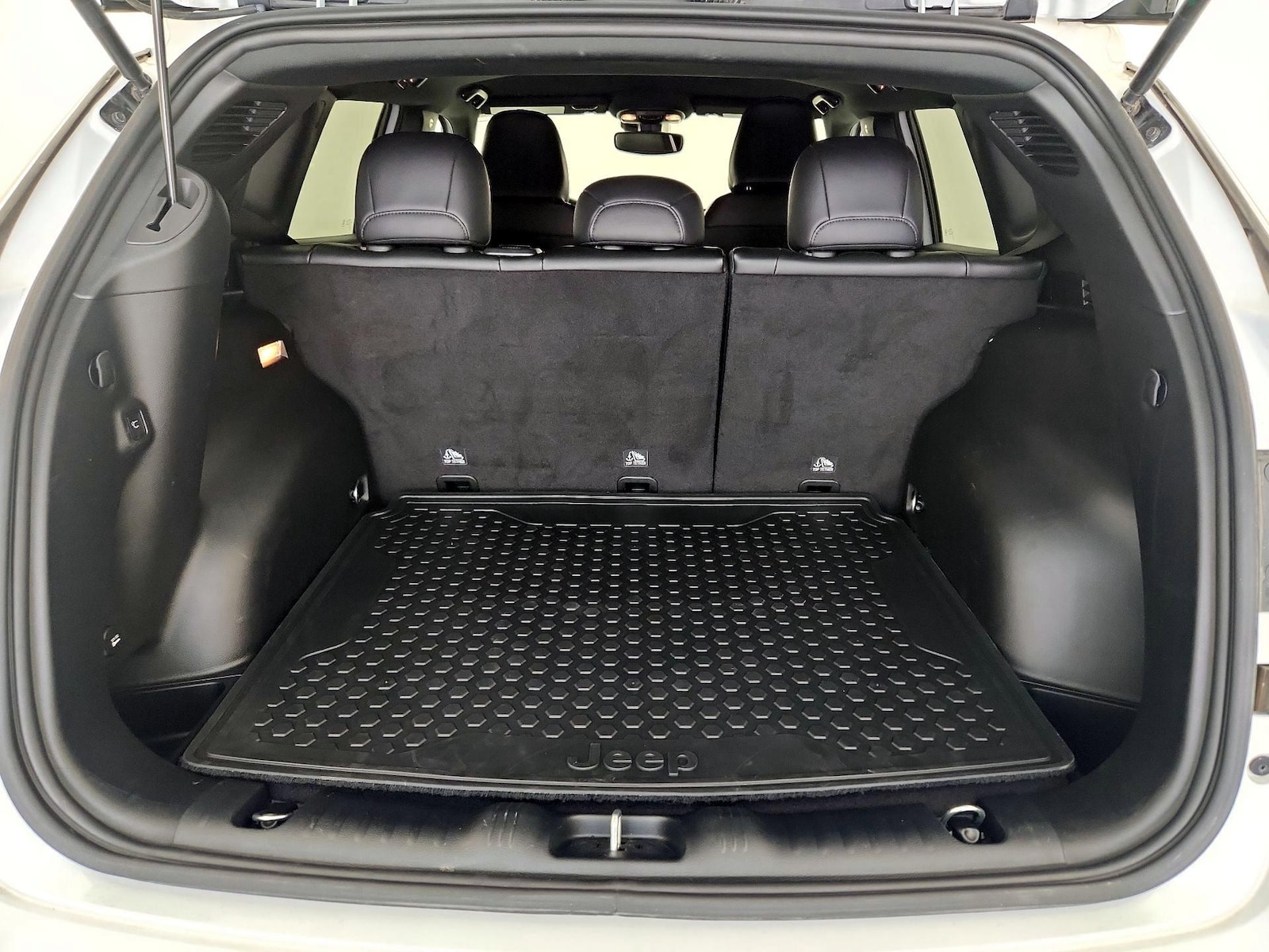 2023 Jeep Compass Latitude - Photo 21