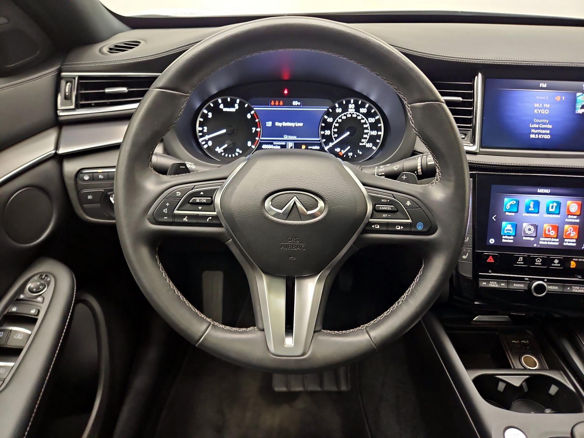 Thumbnail: 2023 INFINITI QX55 - 10