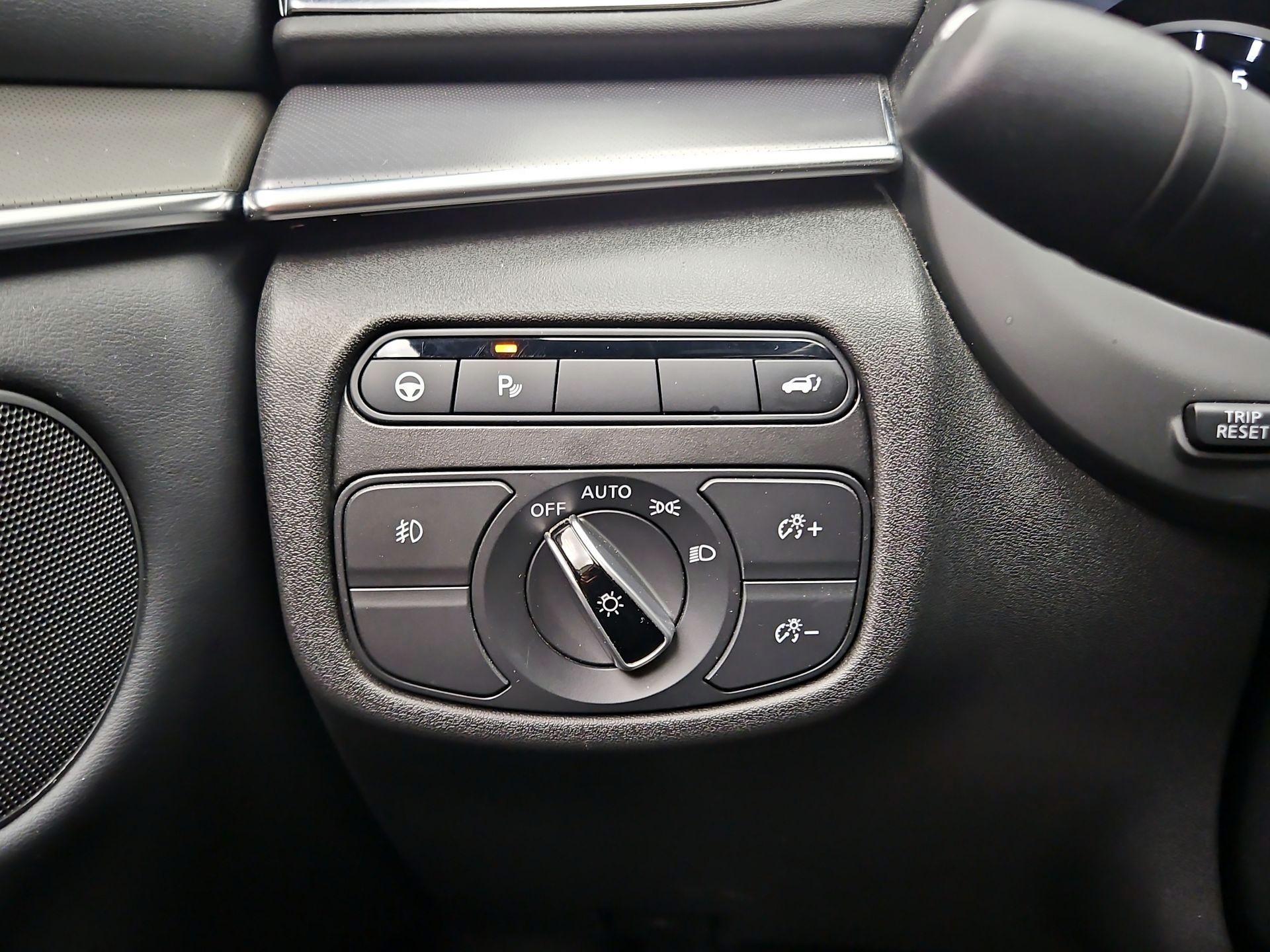 Thumbnail: 2023 INFINITI QX55 - 13